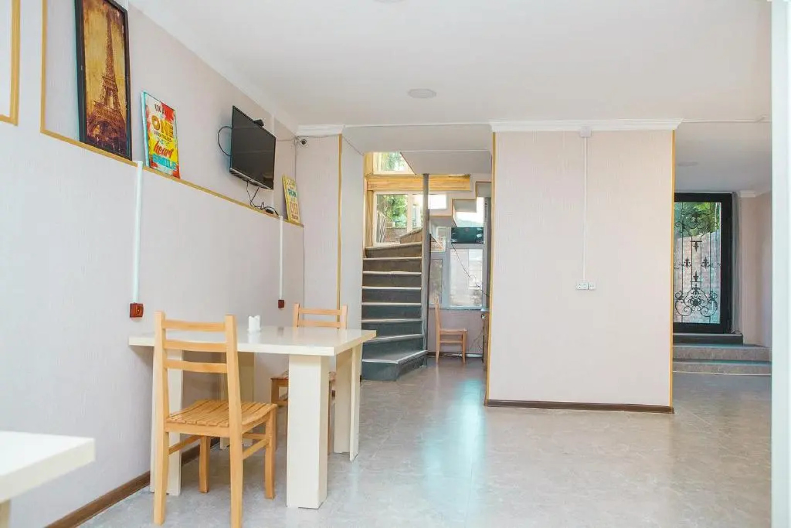 Хостел Blossom