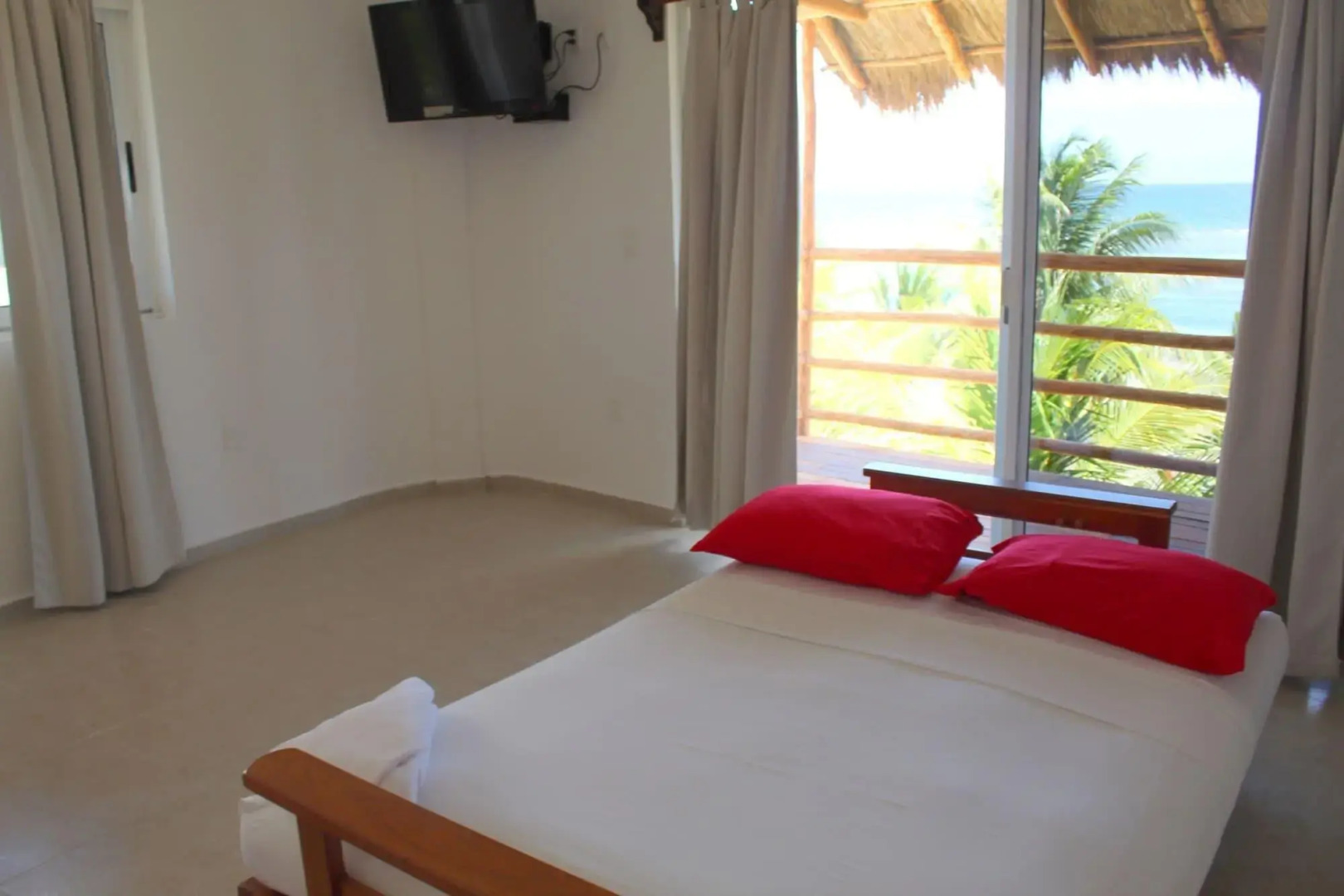 El Fuerte Beach Resort