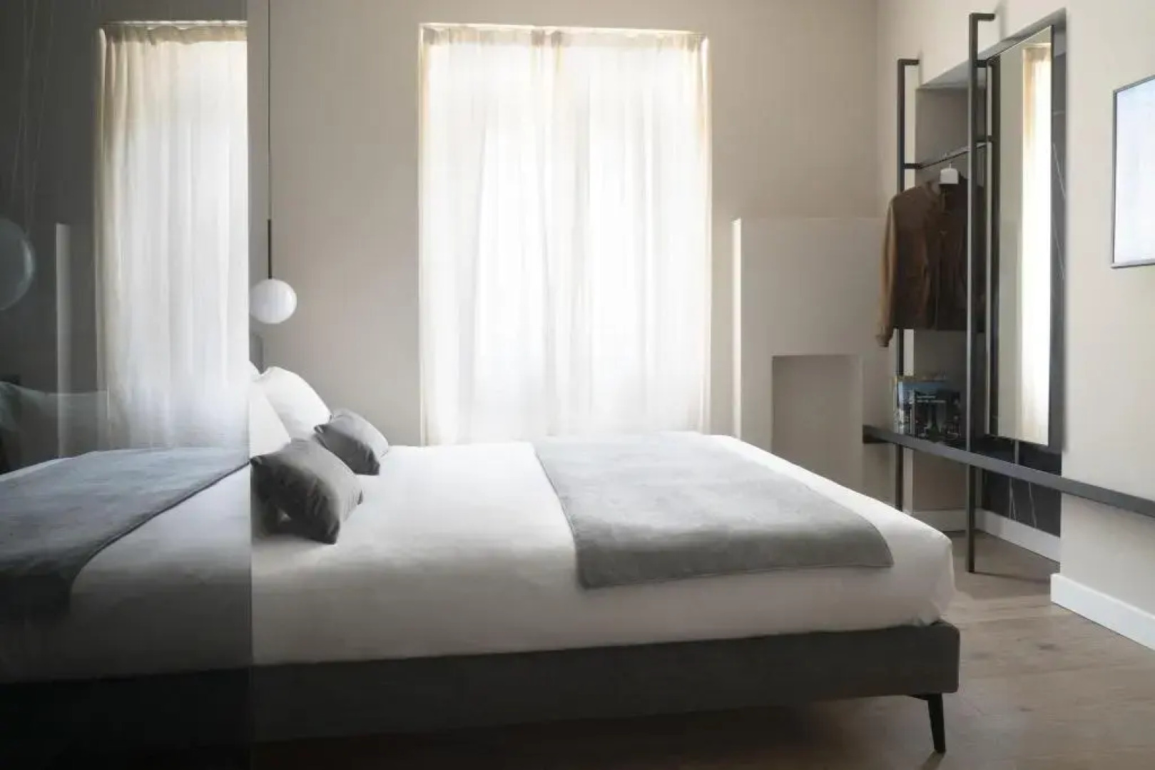 Della Spiga Suites by Brera Apartments