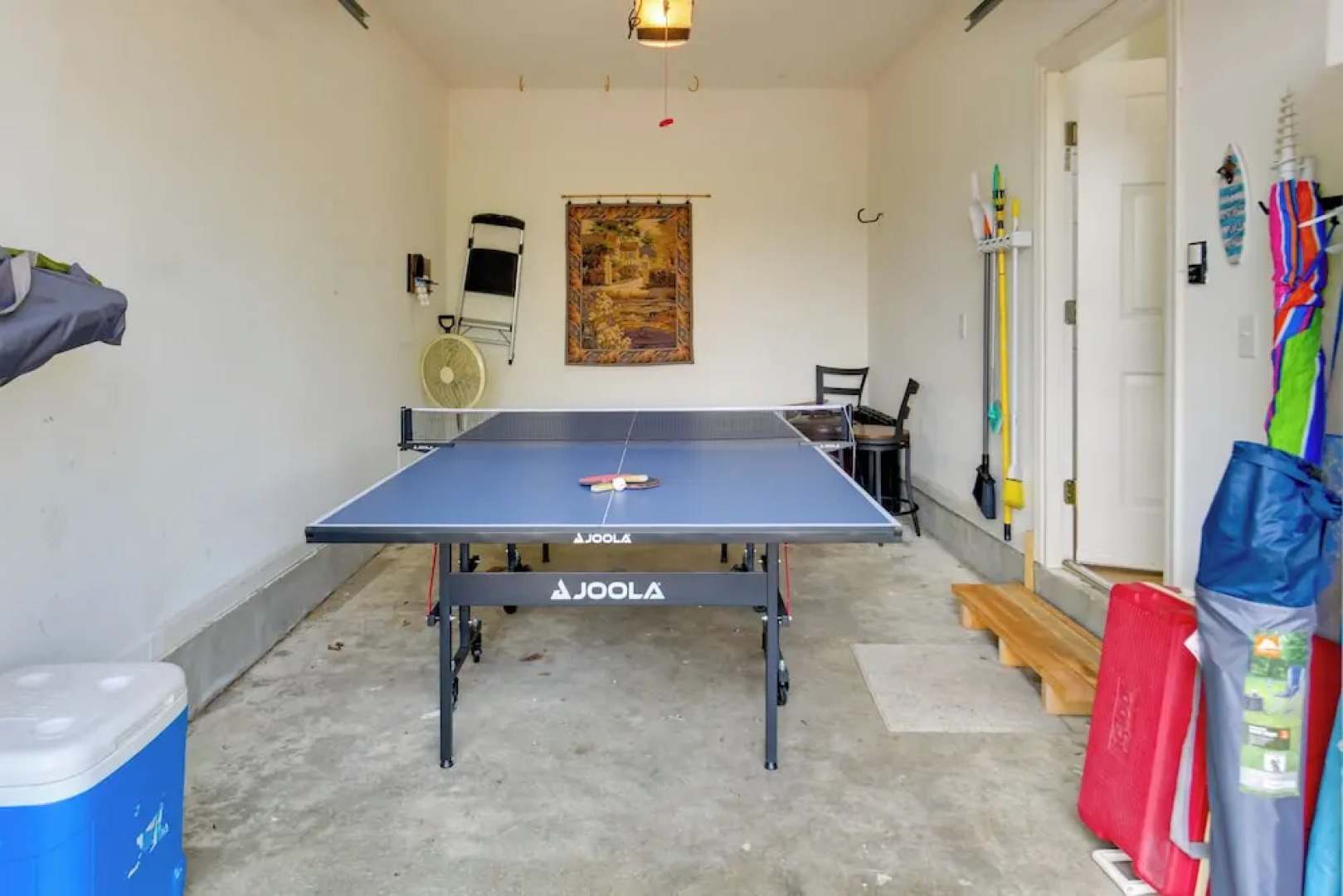 4 Mi to Beach: Lewes Townhome w/ Ping-pong Table
