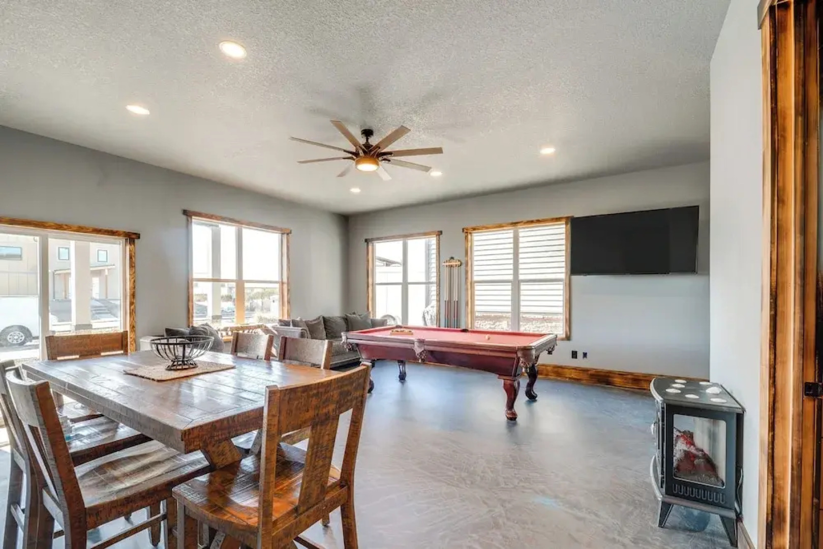 Steps to Shore: Family Beach Getaway in Westport