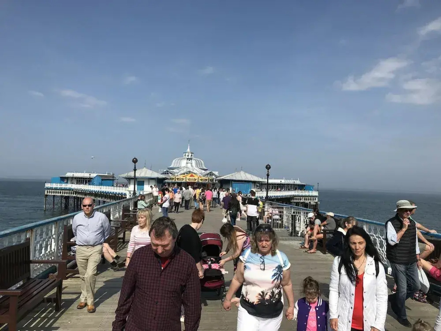 The New Alexandra Hotel