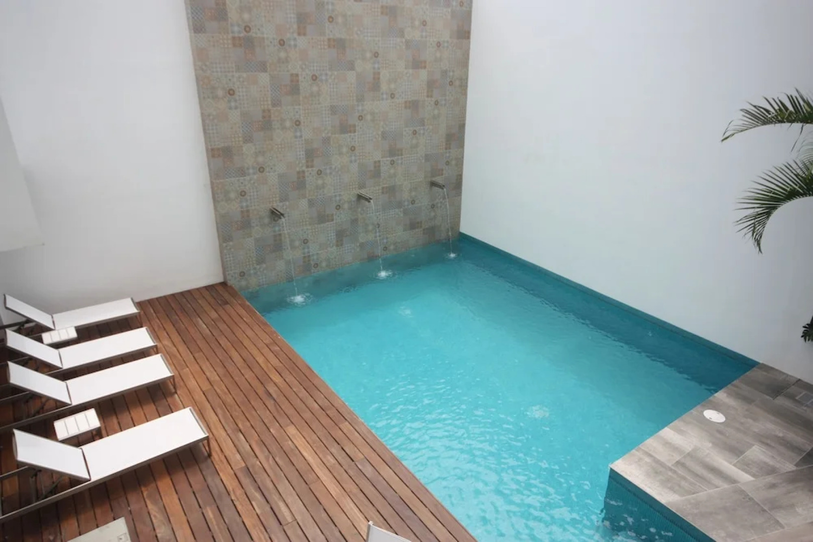 Calle 38 104 by iMexico