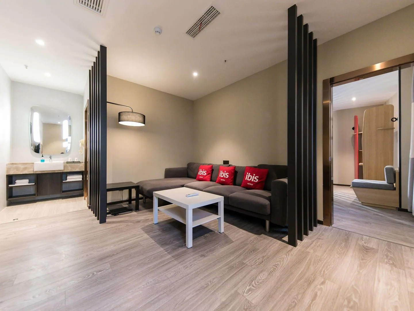 ibis Nantong Qingnian