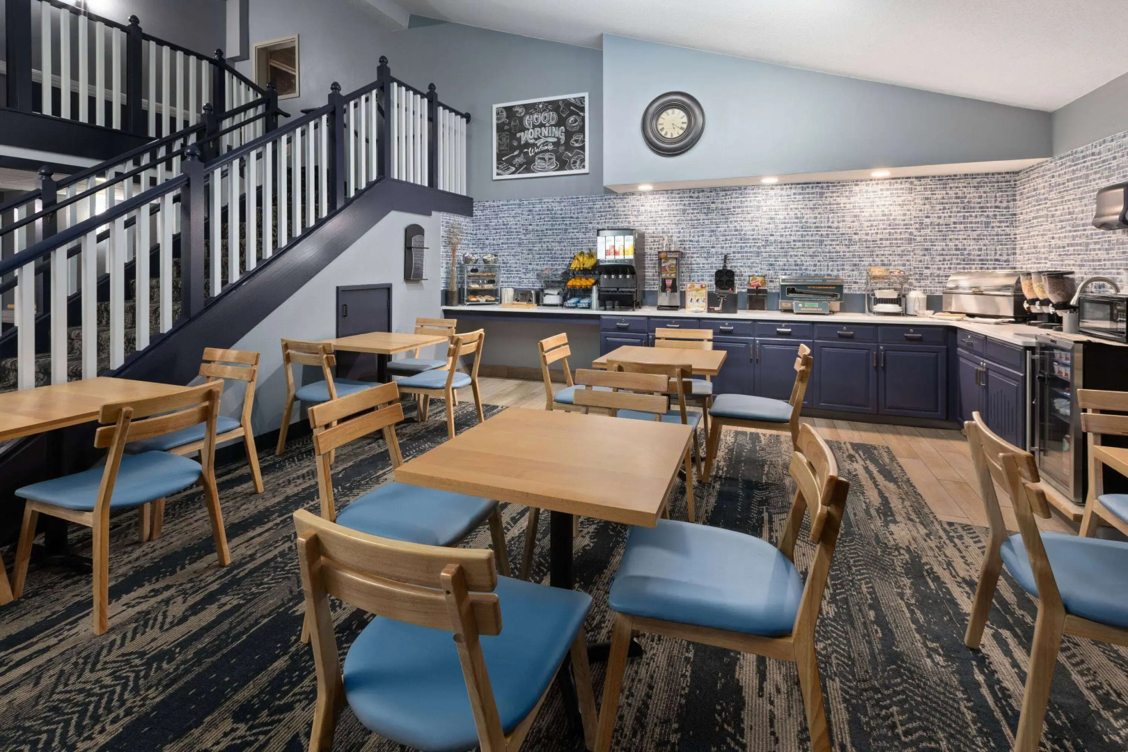 AmericInn by Wyndham North Branch