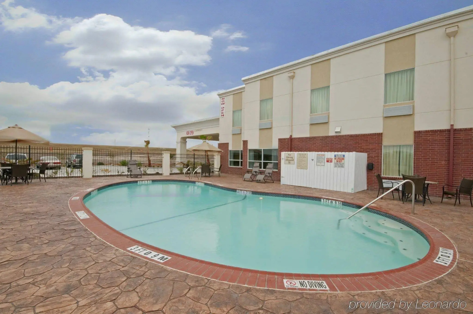 La Quinta Inn & Suites by Wyndham Mathis