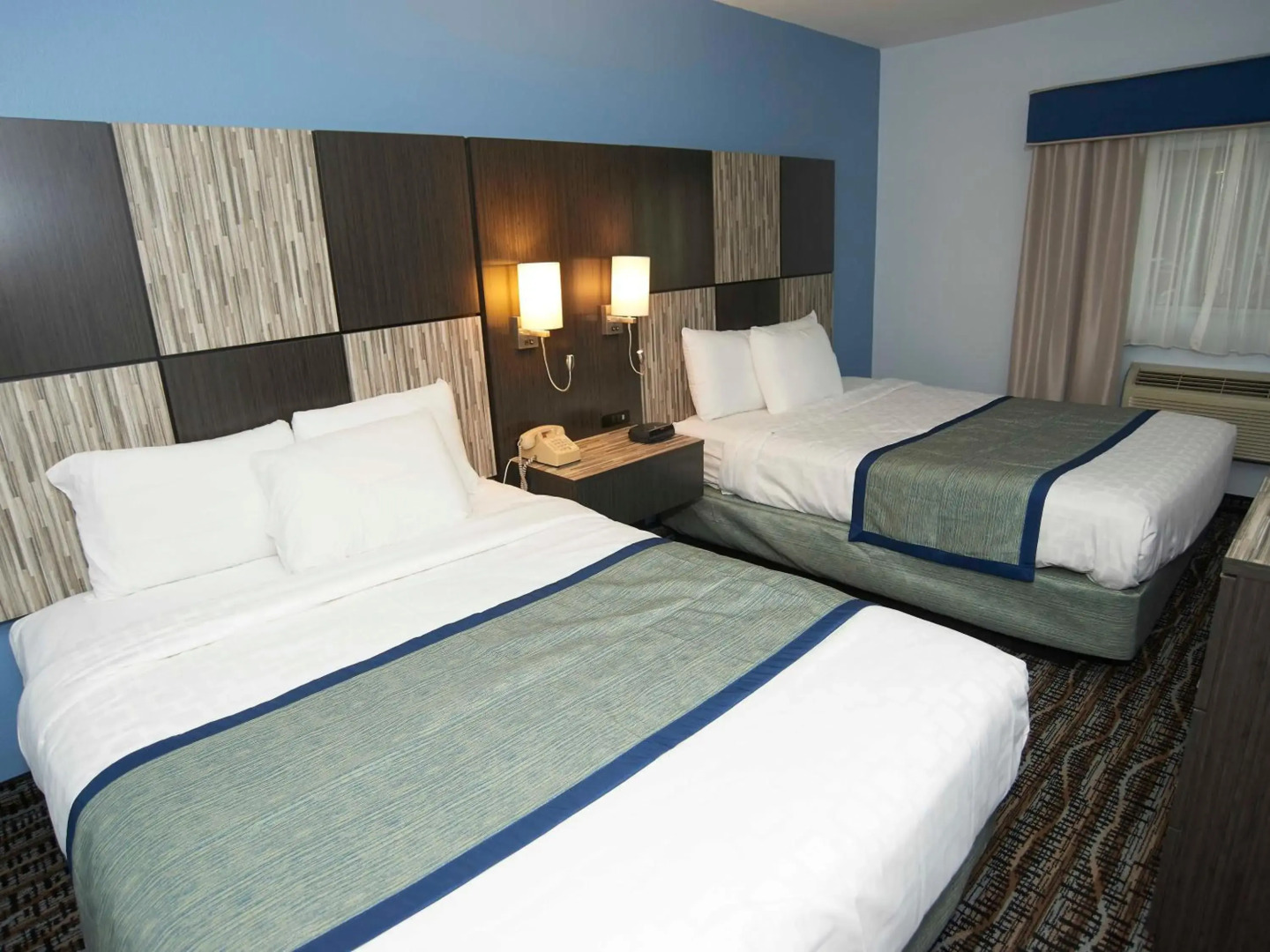 Sandwich Lodge & Resort