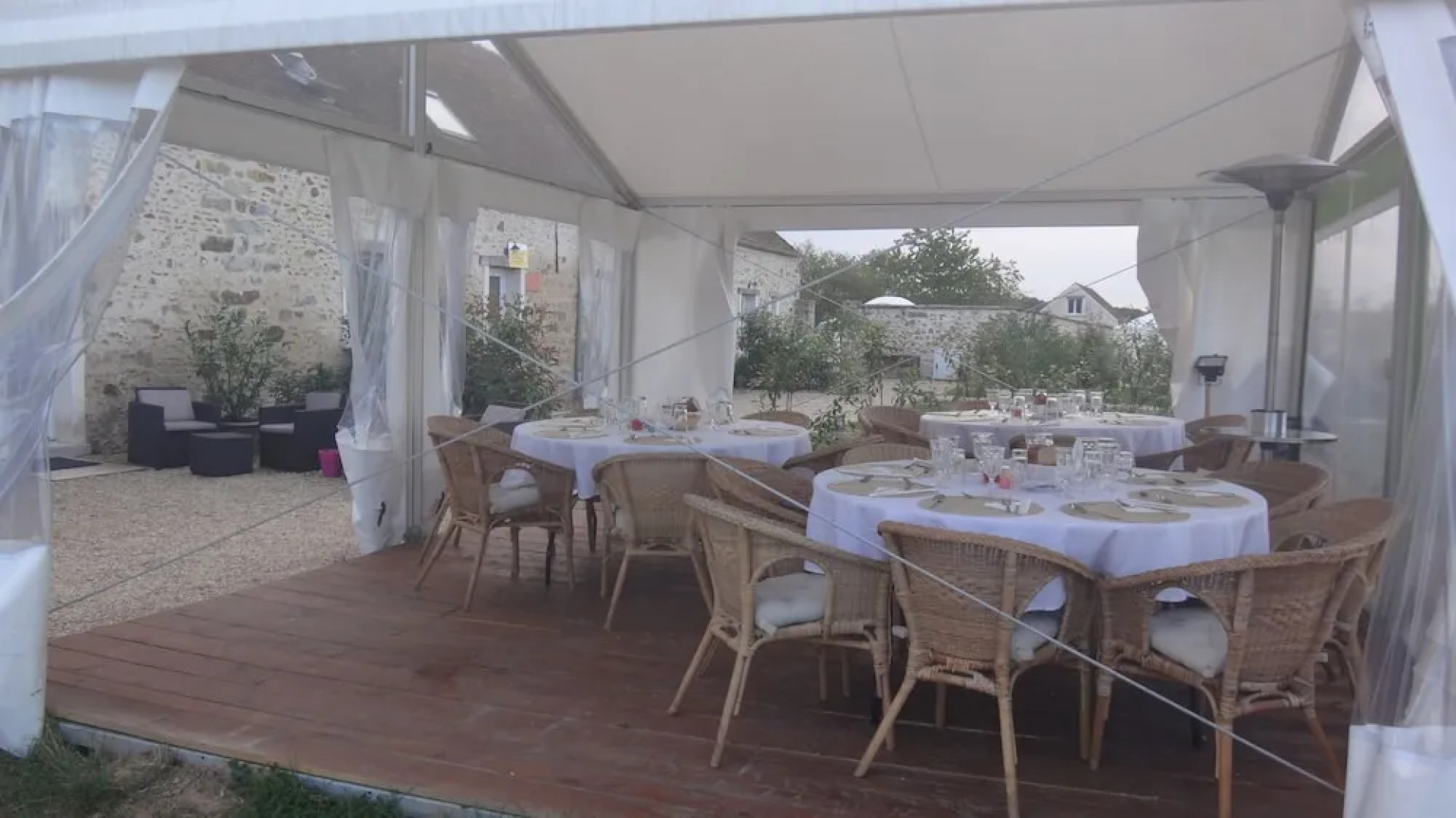 Nomade Lodge - Gîtes