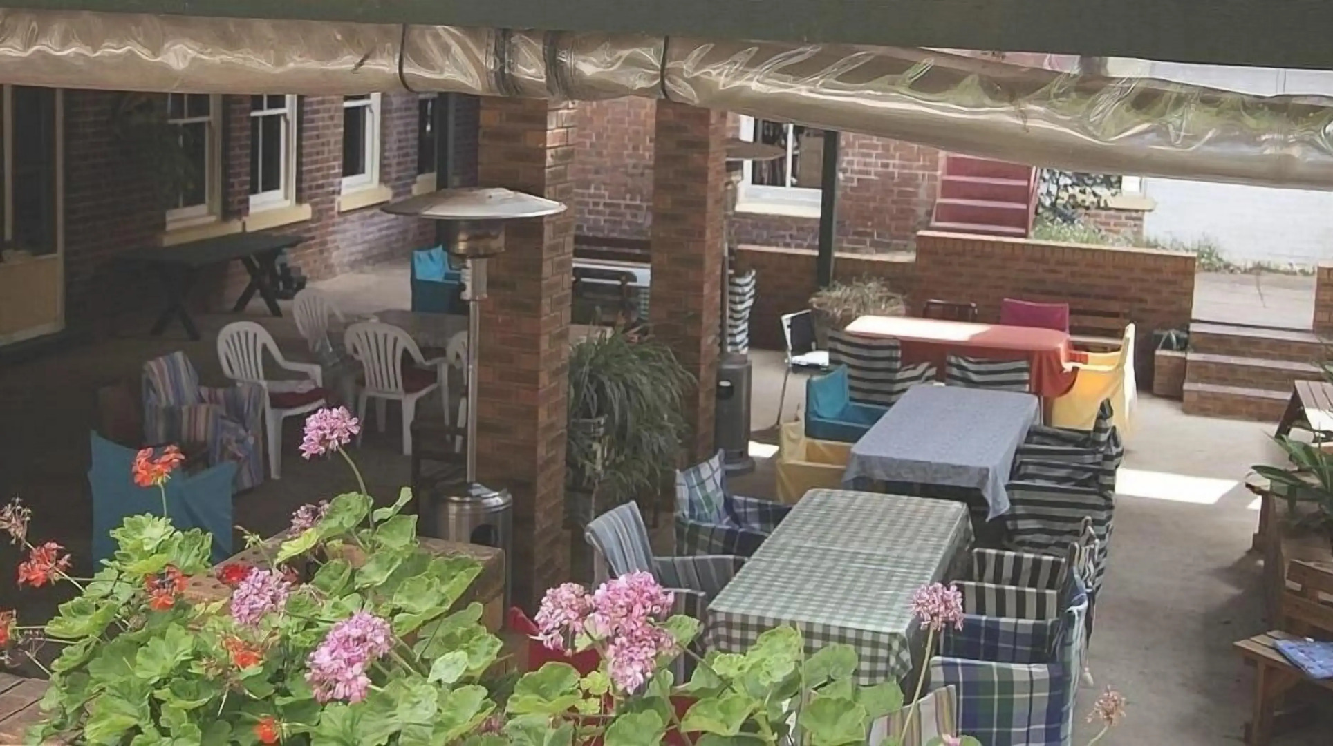 The Fed and Bed Temora