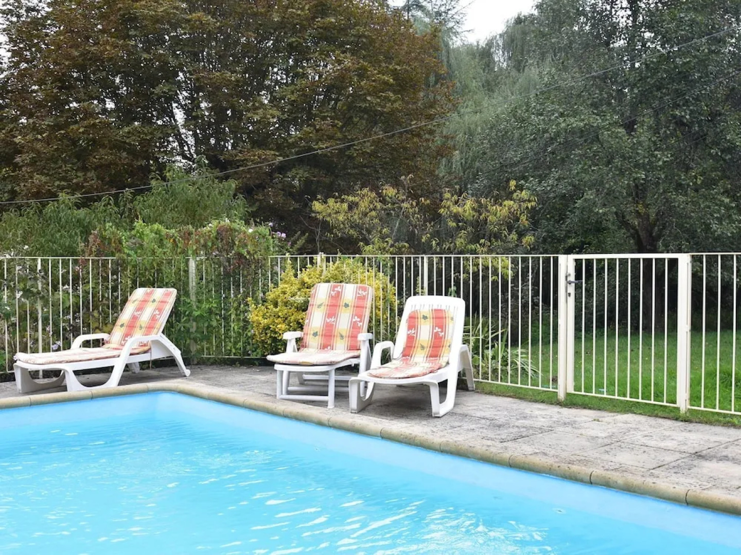 Beautiful House in Saint-cybranet With Private Swimming Pool and Near Lovely Castles