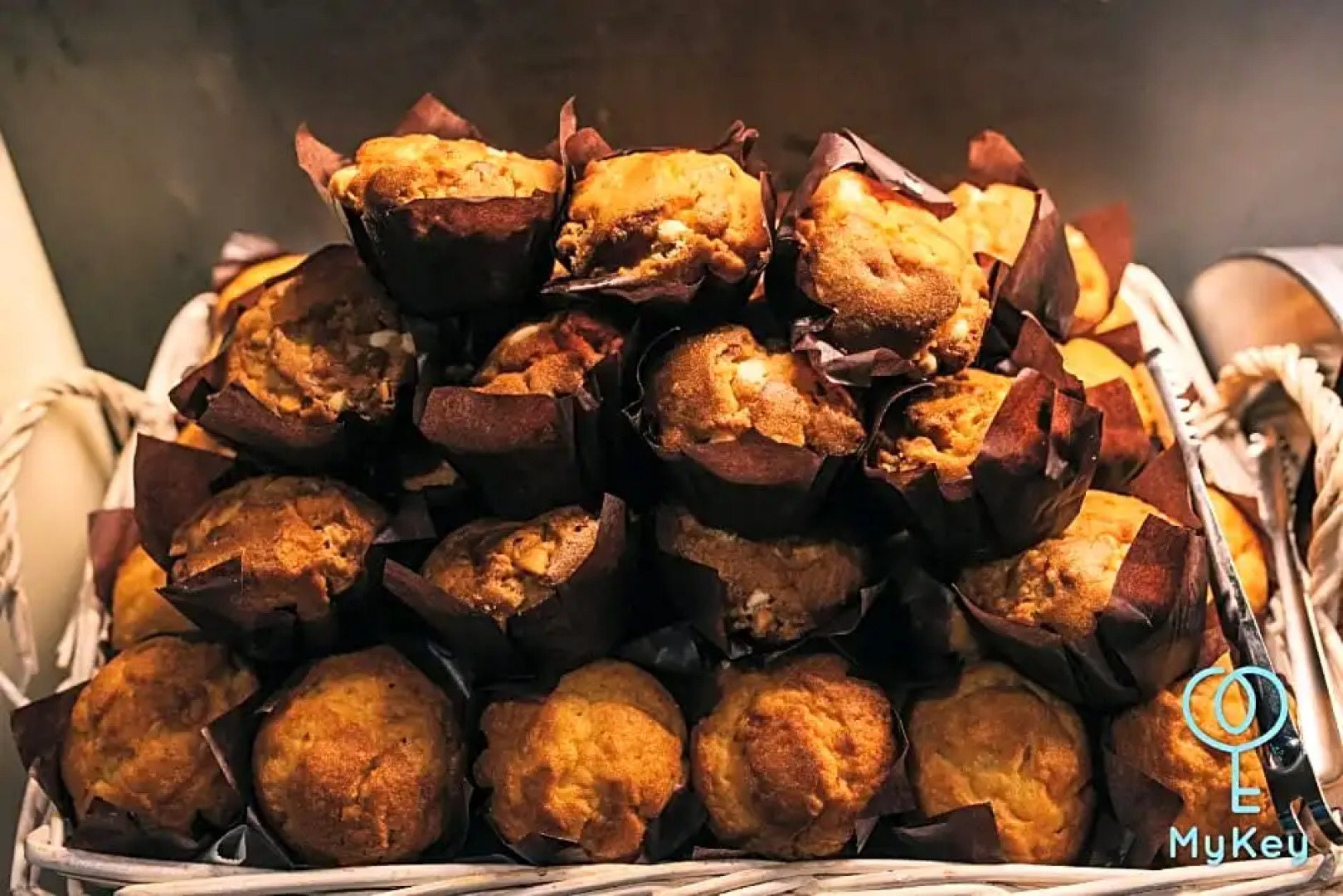 Expressionz Professional Suites by MyKey