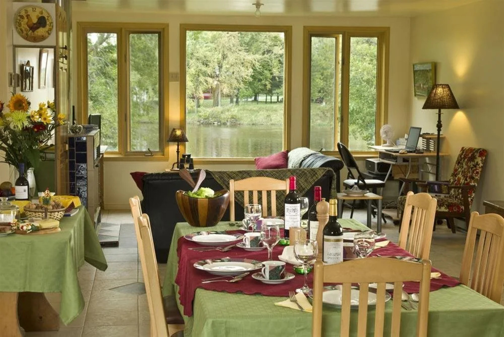 Scott Chalet Spa sur Rivière