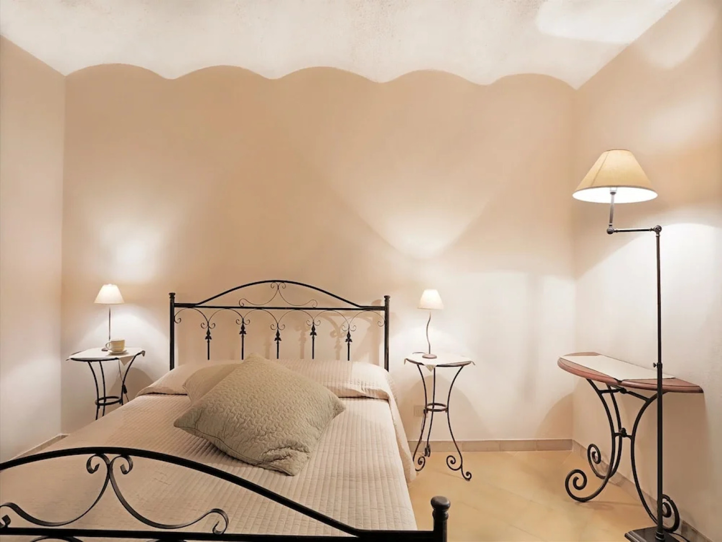 Romantic Beachfront Getaway