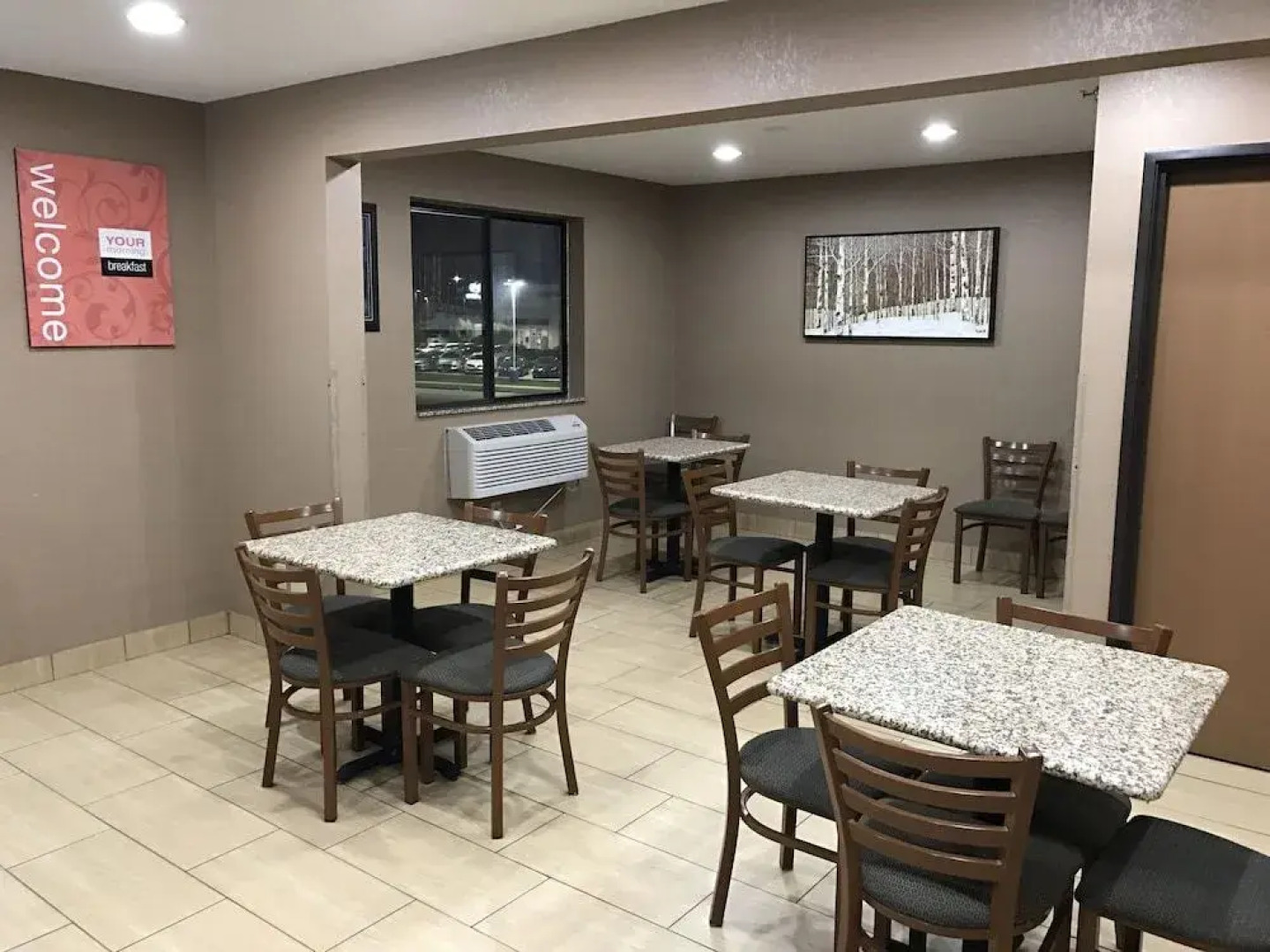 Quincy Inn and Suites