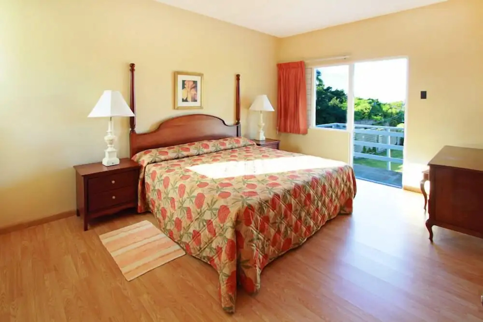 Miramar Villas, 6br by Jamaican Treasures