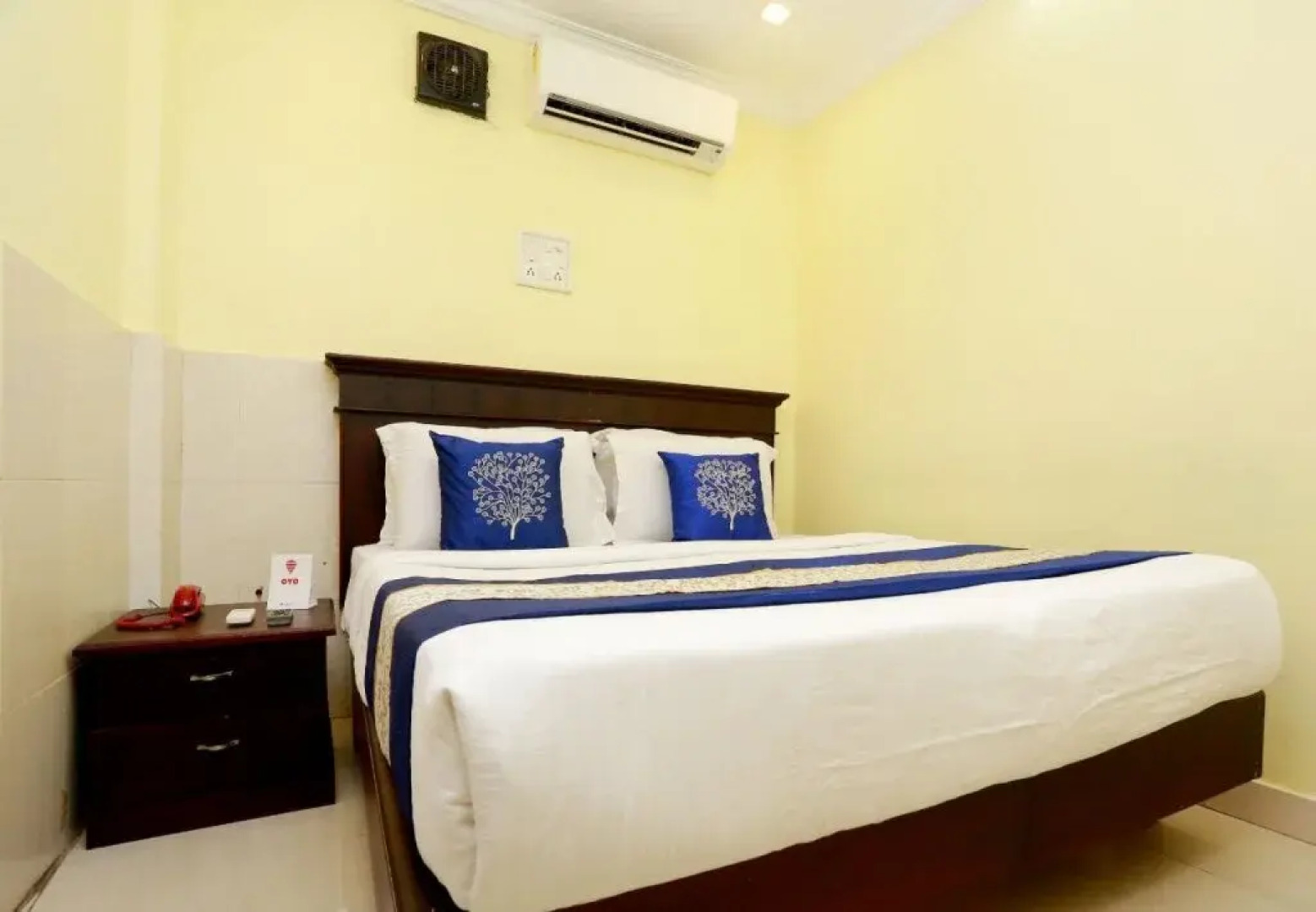 OYO 5643 Hotel Malabar Plaza