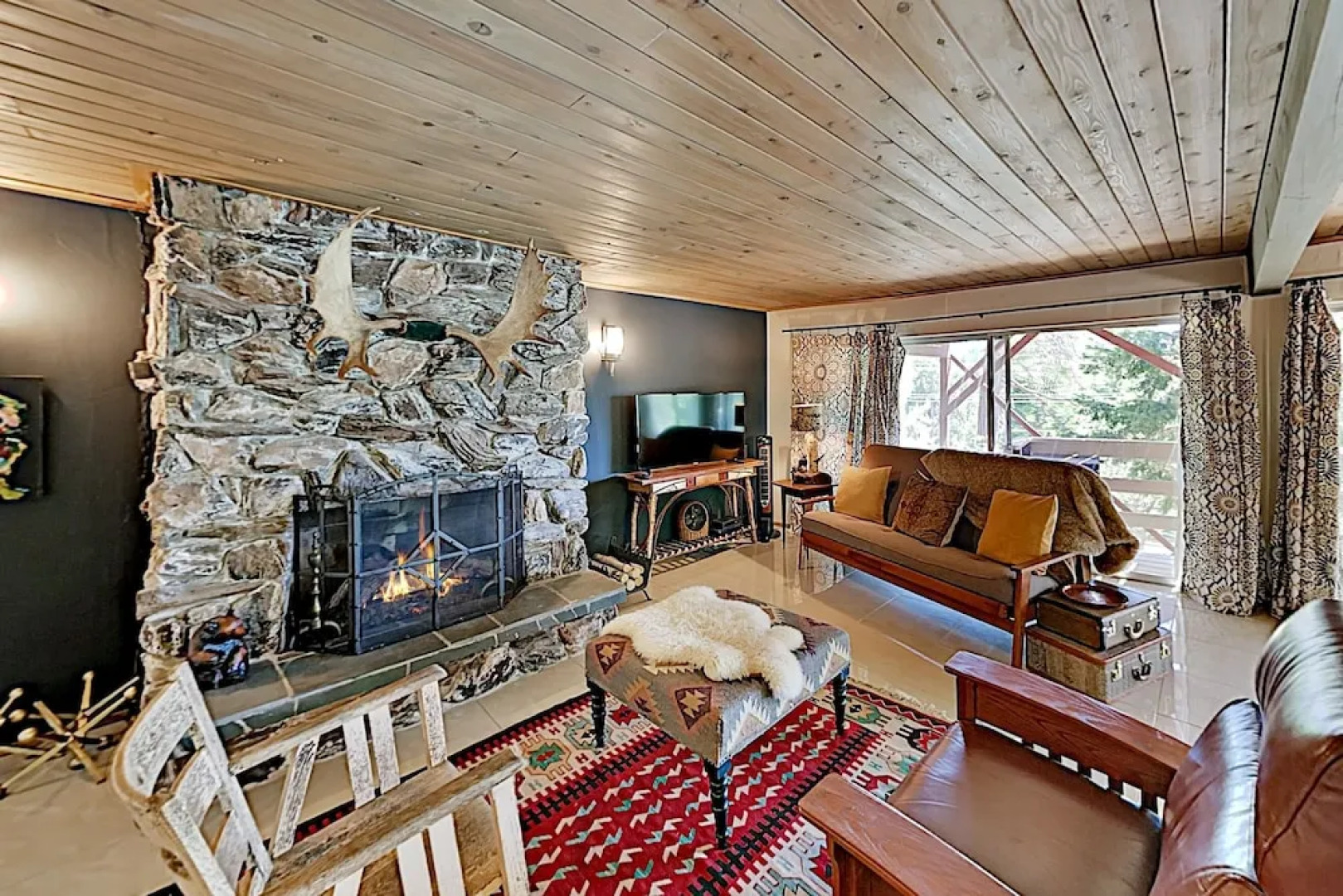 351grass 3 Bedroom Home