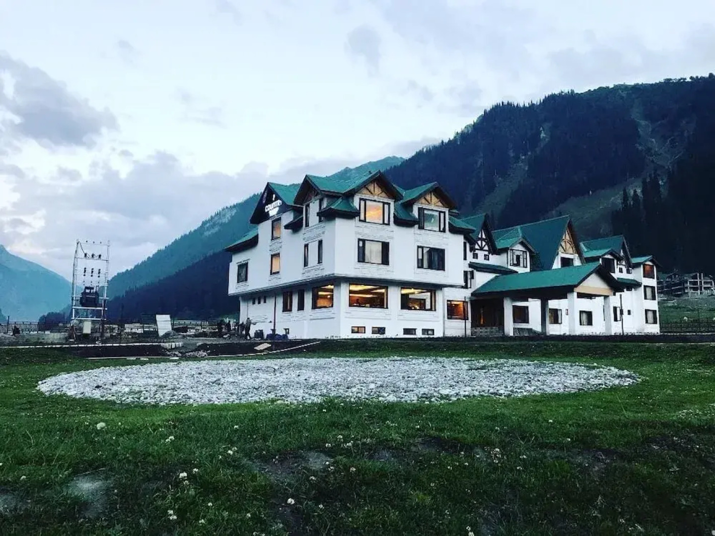 Country Inn & Suites by Radisson Sonamarg