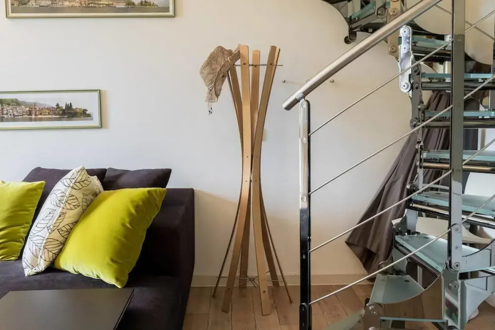 JOIVY Lake Como Waterfall House