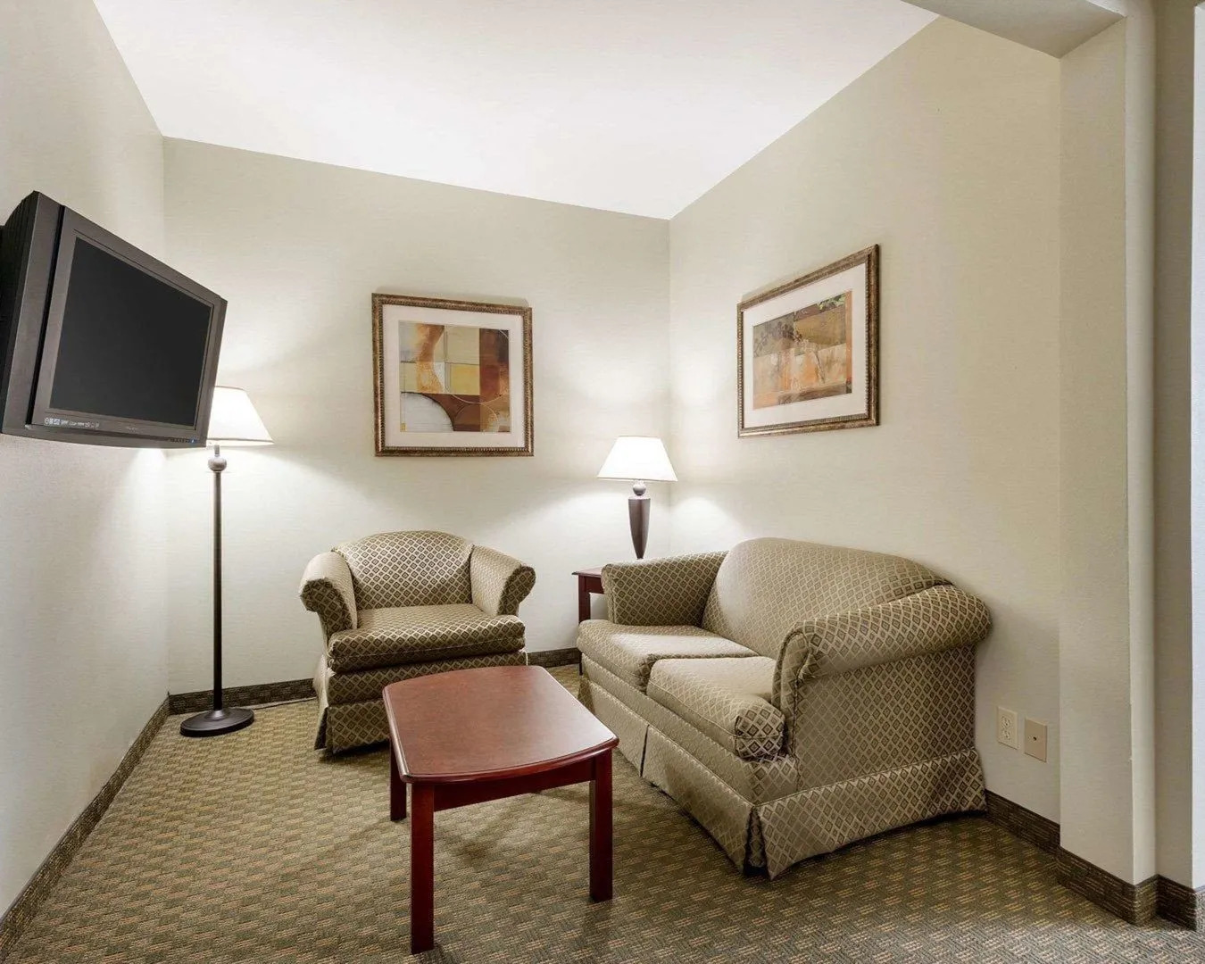 Best Western Heritage Inn & Suites