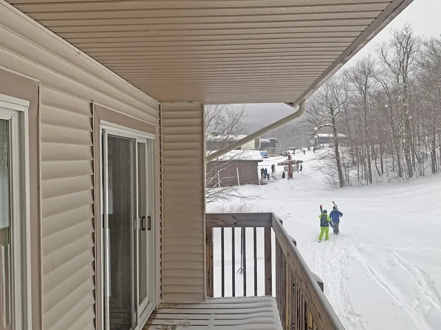 Bolton Condo 3 Bedroom Condo by RedAwning