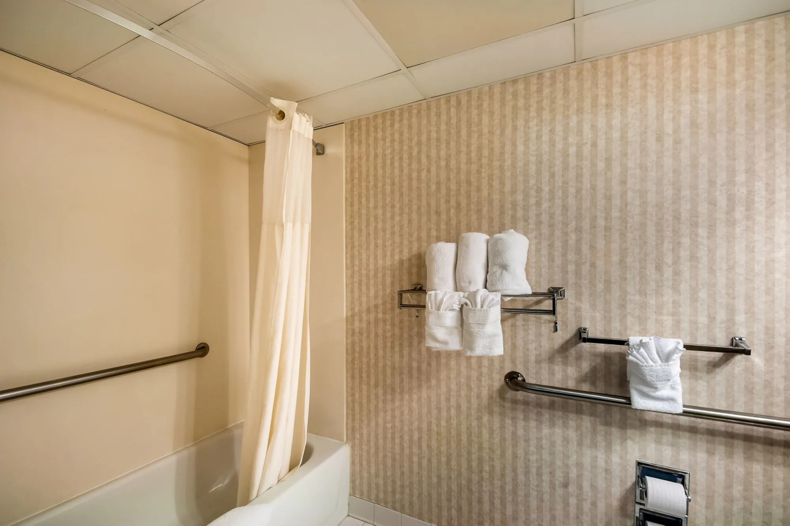 Best Western Plus Laurel