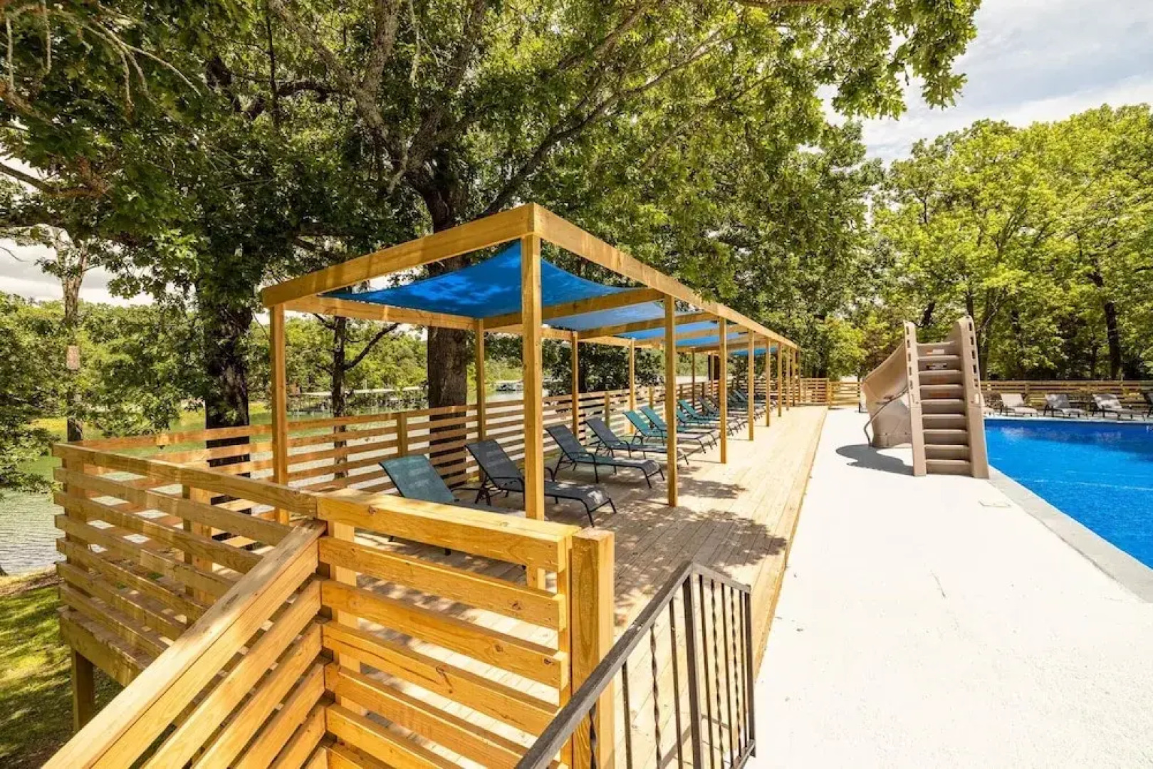 Kimberling Cove Resort