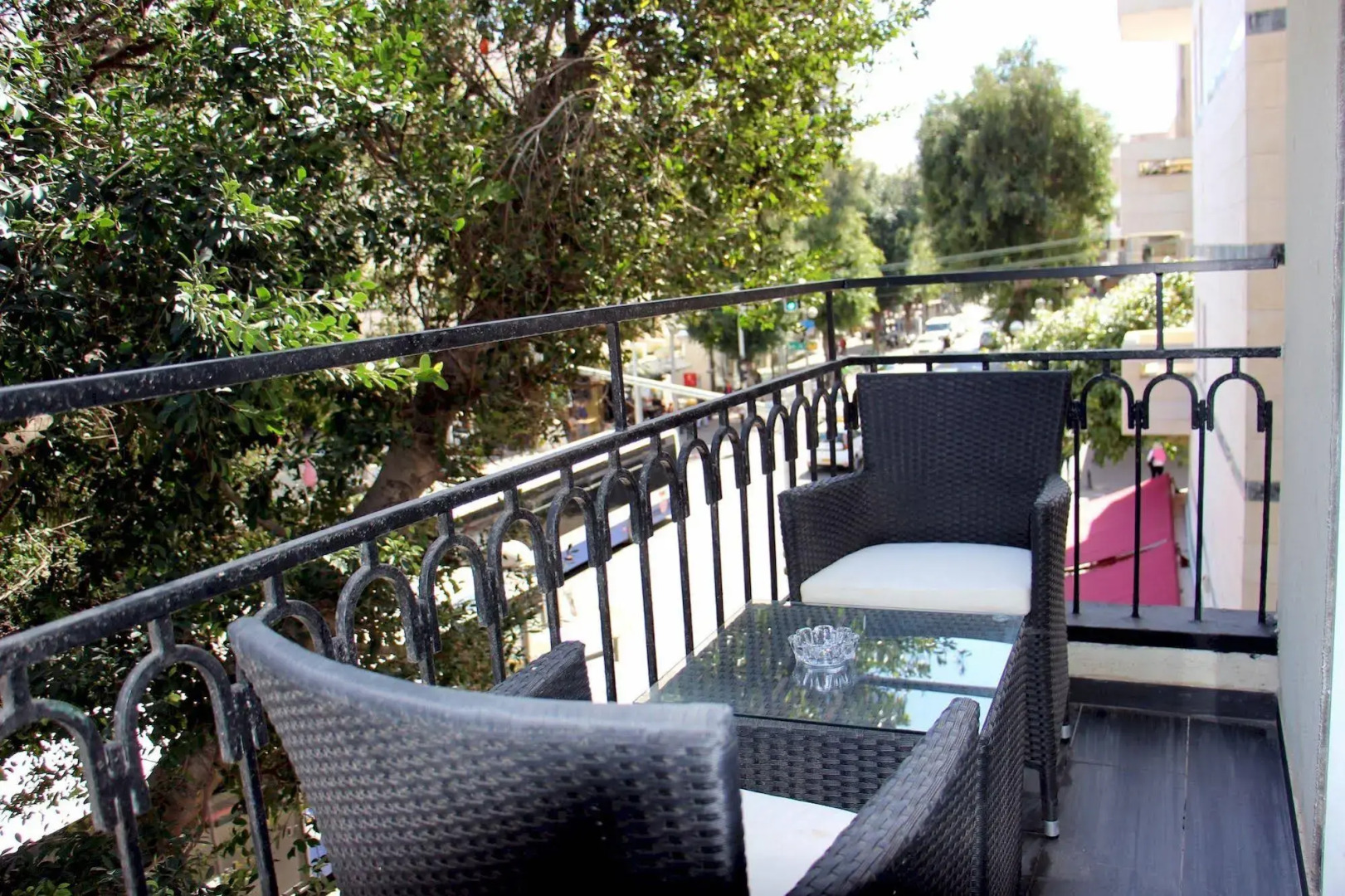 Dizengoff Avenue Hotel