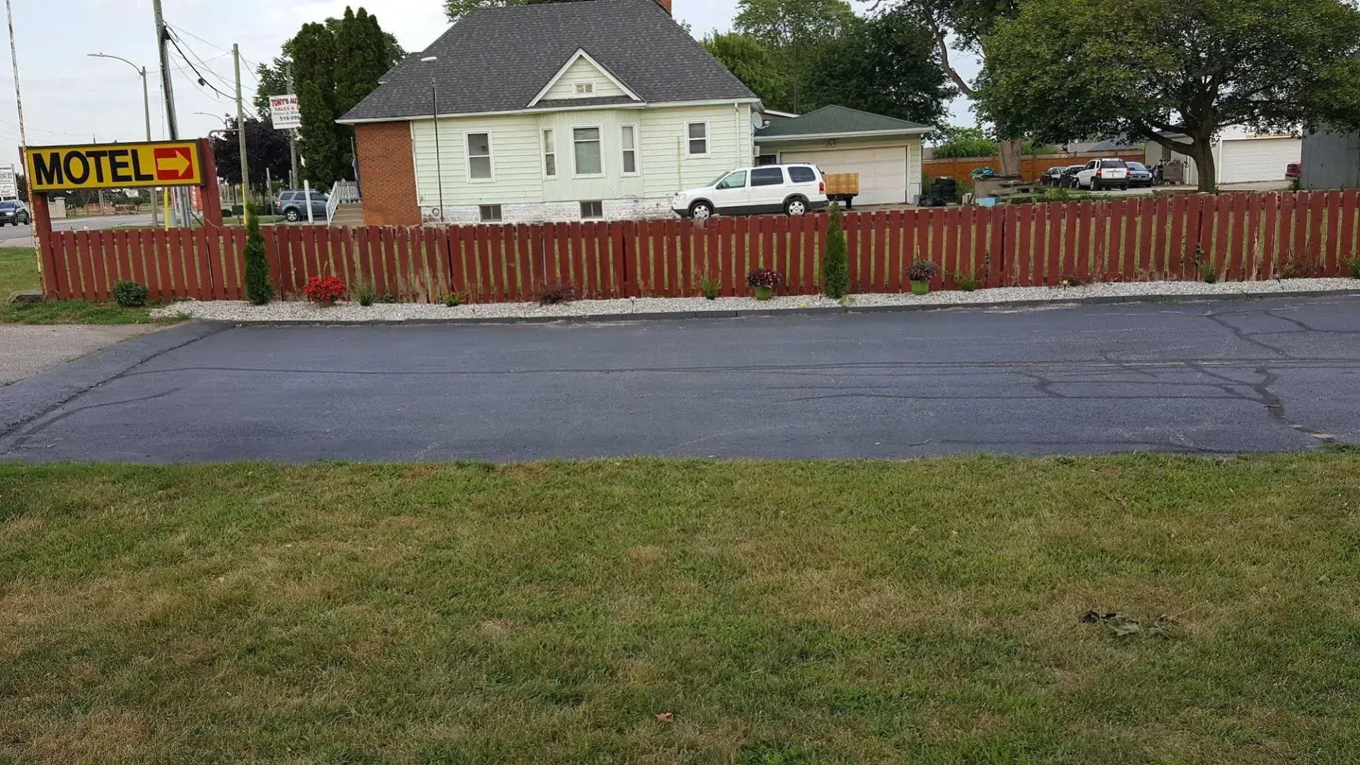 Town N Country Motor Inn