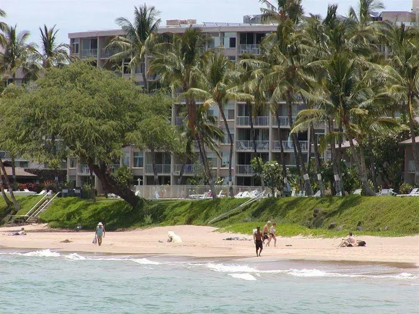 Hale Pau Hana Resort LLC