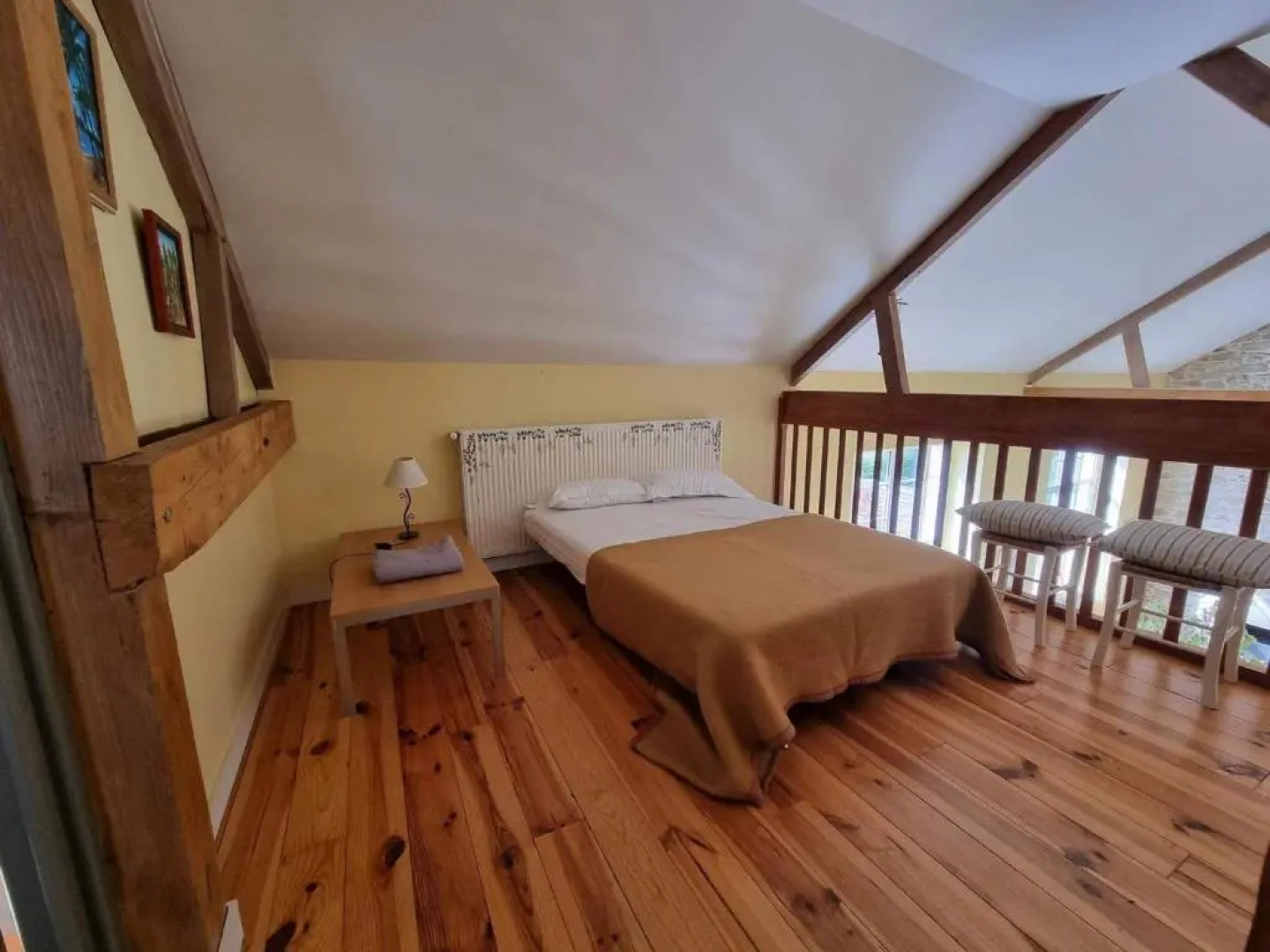 LA RECREATION _ Ancienne école de 1850 rénovée en maison d'hôtes