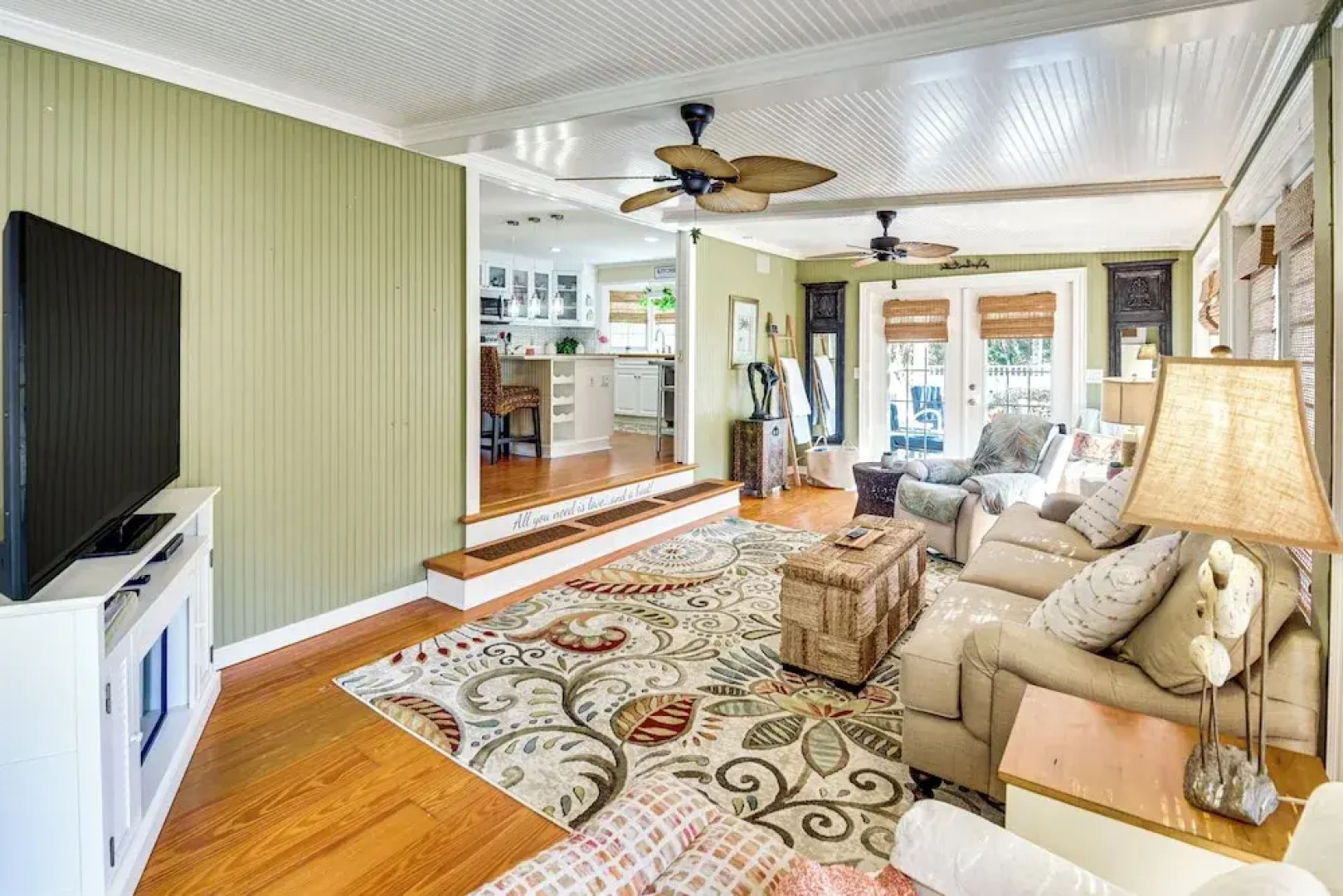 < 1 Mi to Boat Ramp: Canal-front Retreat in Astor!