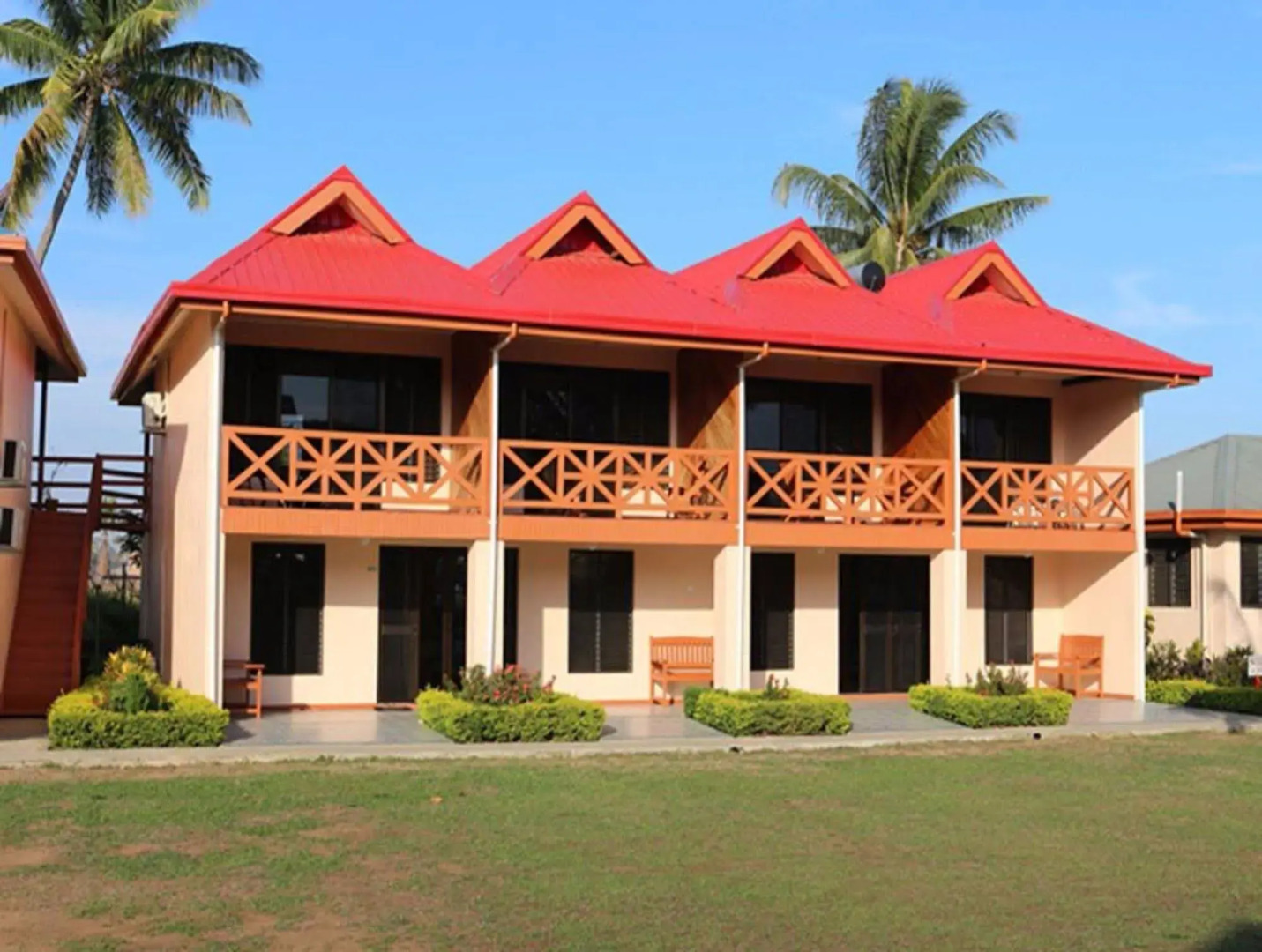 Wailoaloa Beach Resort Fiji