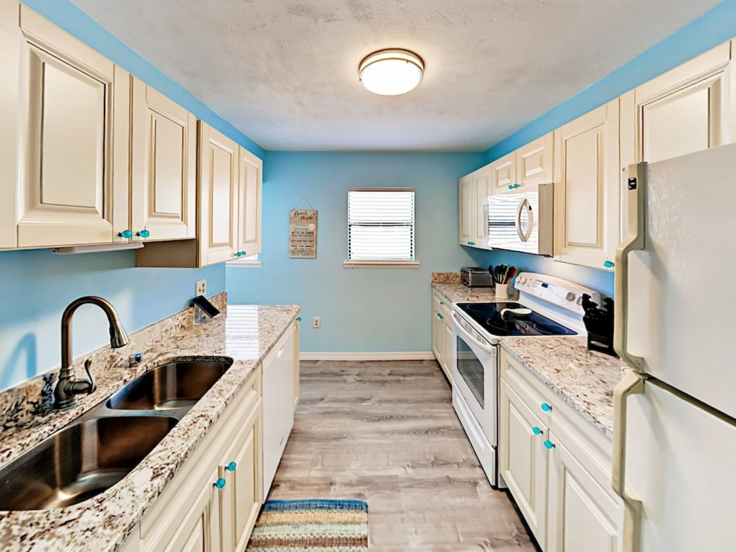 19823 Gulf Blvd Condo Unit 9 2 Bedrooms 2.5 Bathrooms Condo