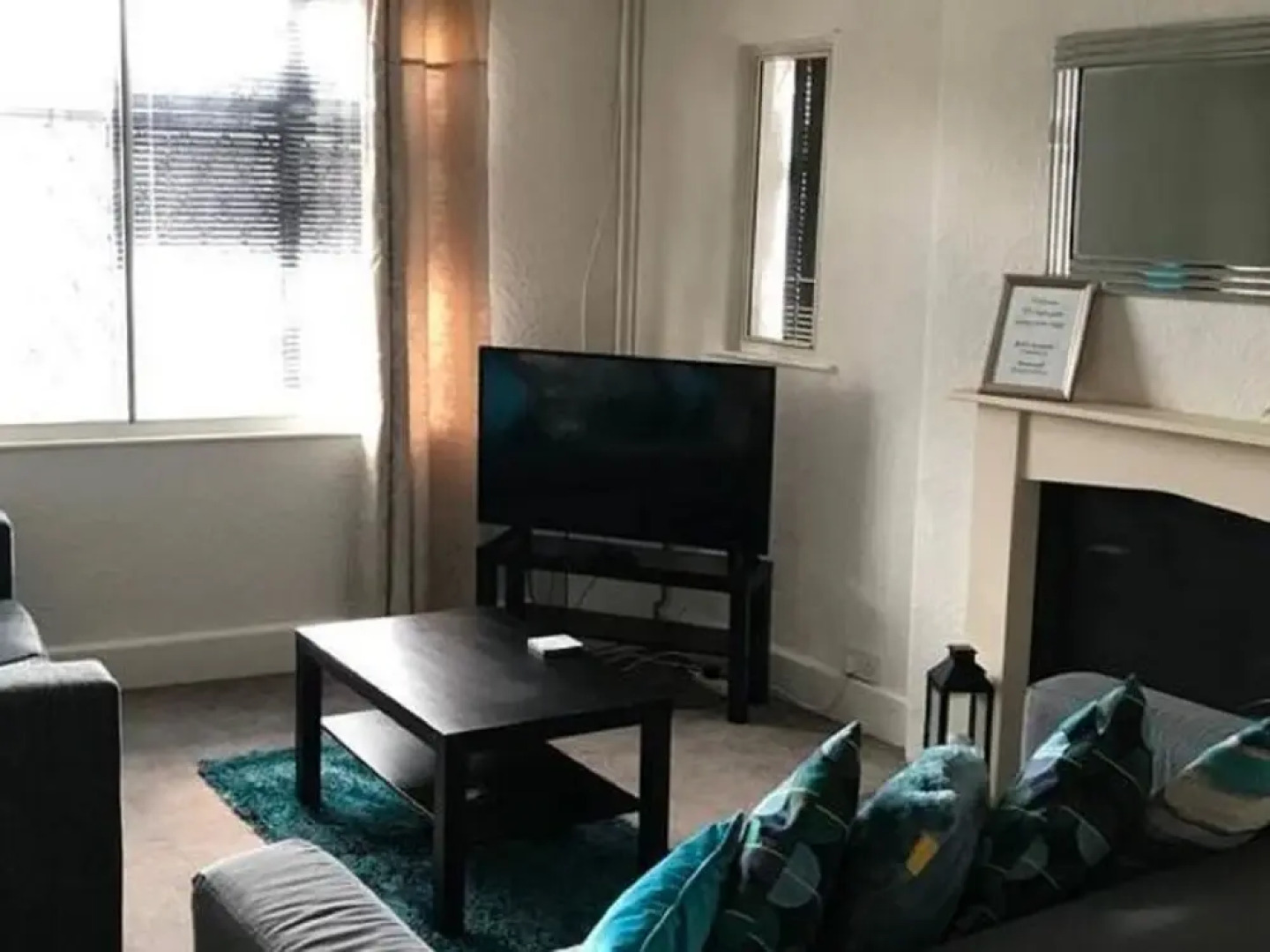 Chic Holiday Home in Manchester near Sheen Gardens