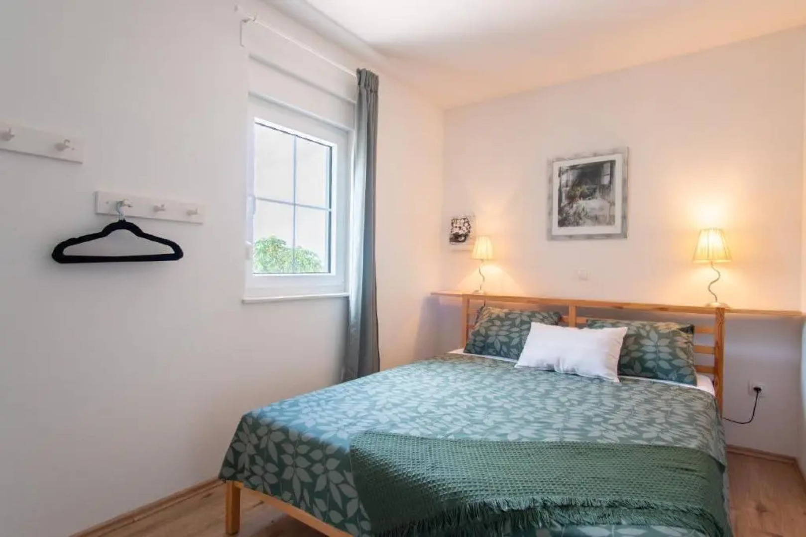 Beautiful house next to the sea