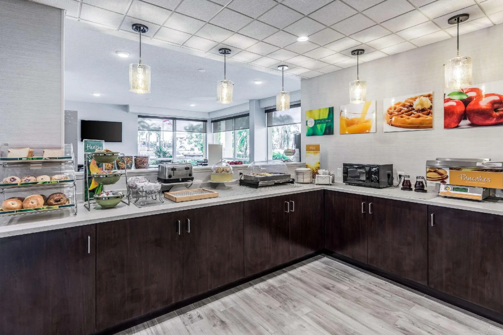 Quality Inn Palm Beach International Airport