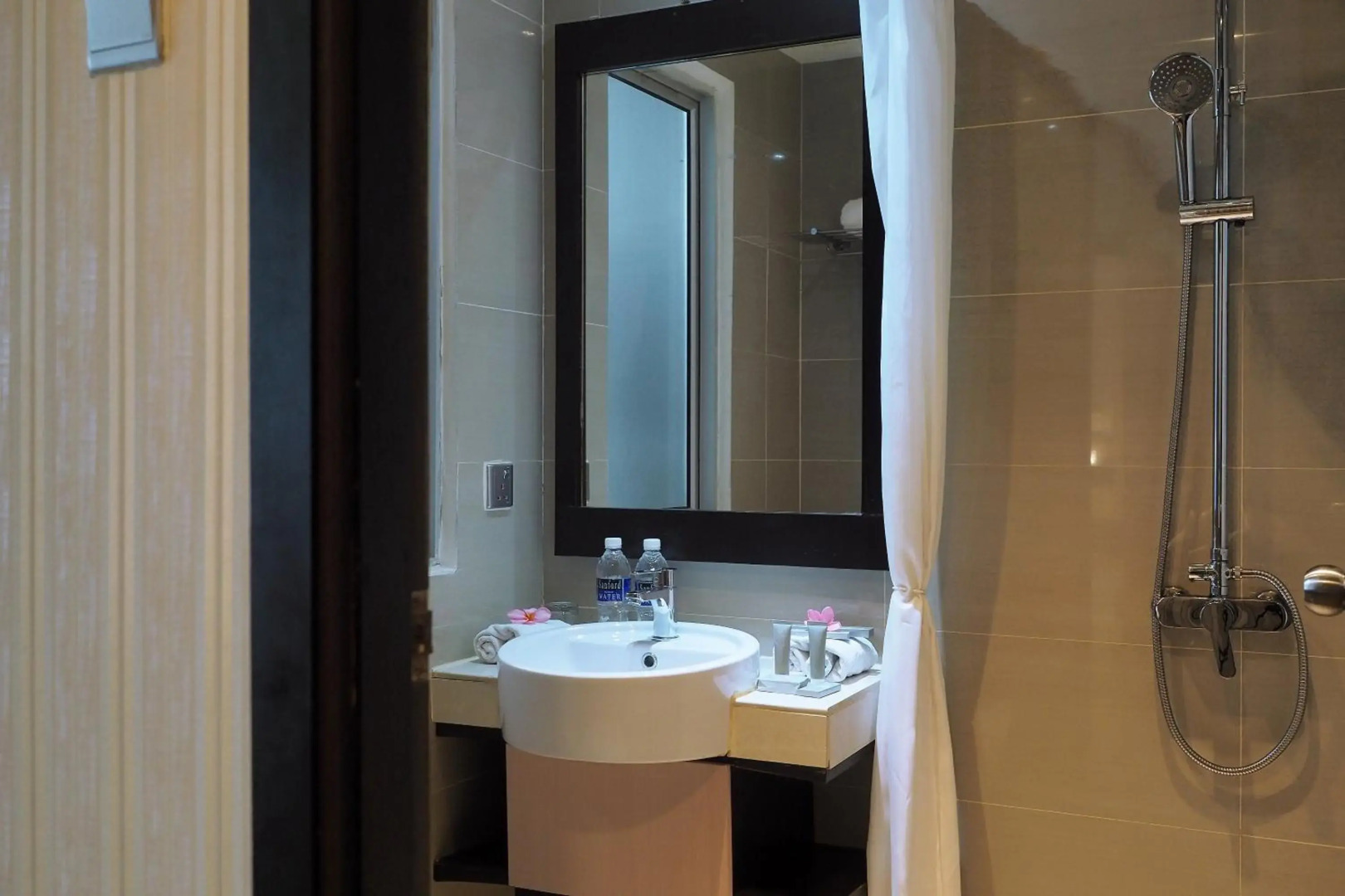 Nagoya Mansion Hotel & Residence