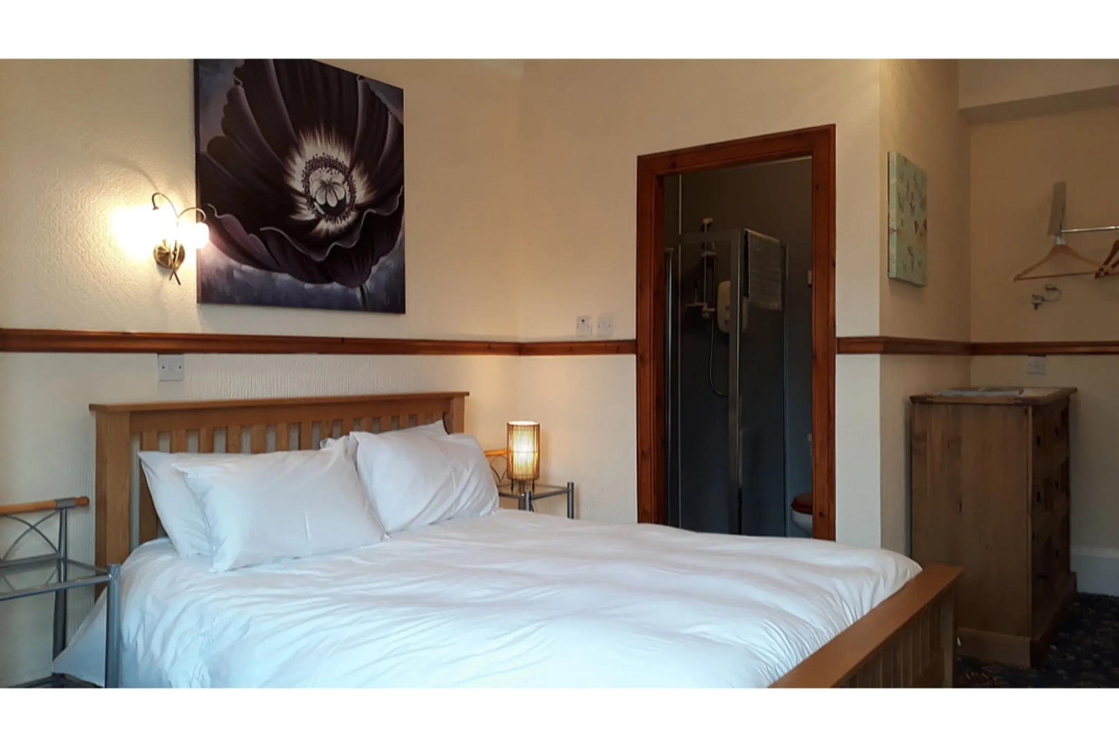 OYO Cedar Villa Guest House