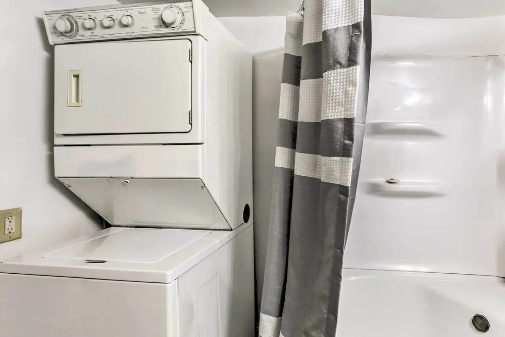 Pet-friendly Pierre Home w/ Central Location!