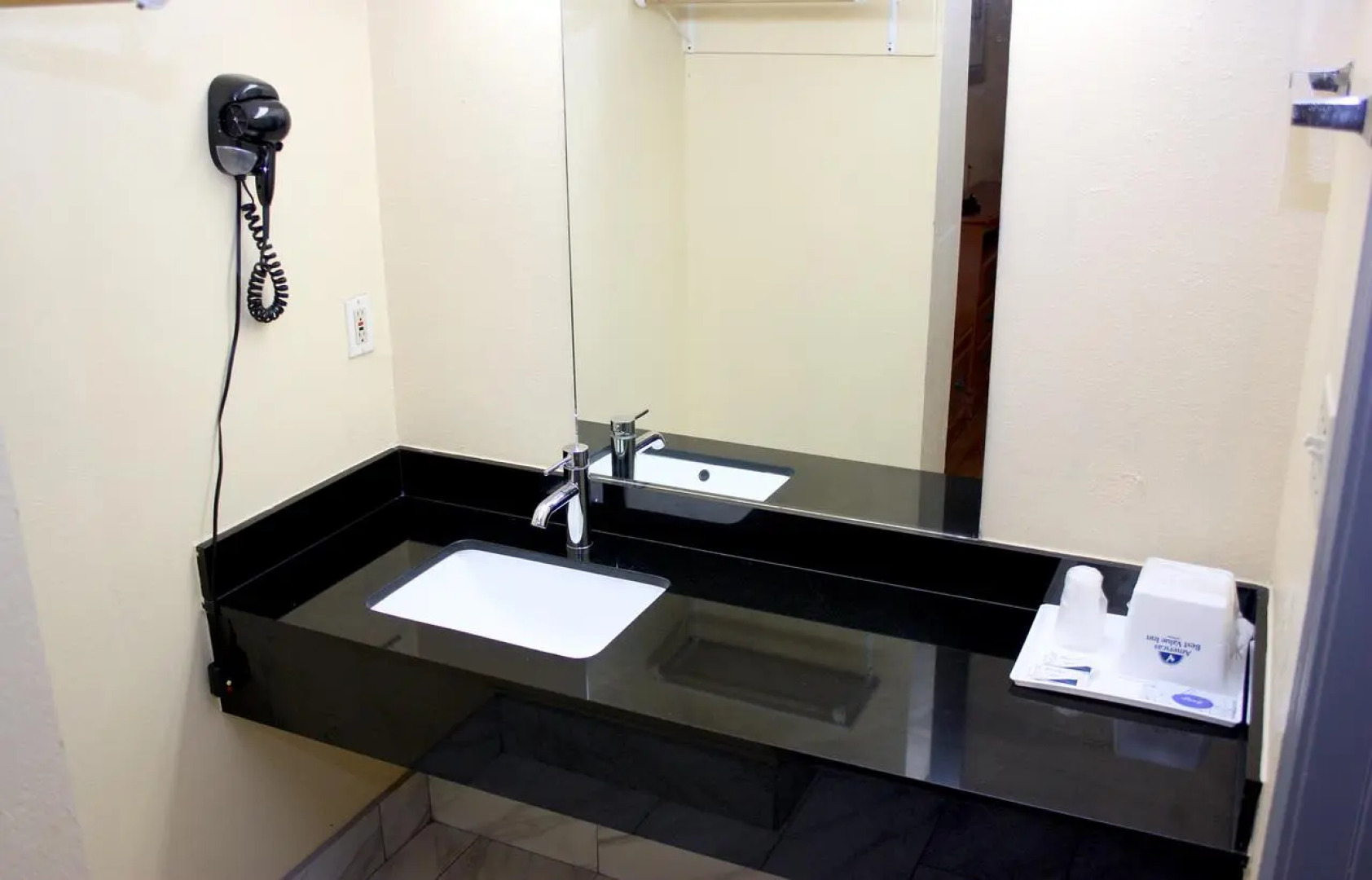 Americas Best Value Inn AT&T Center