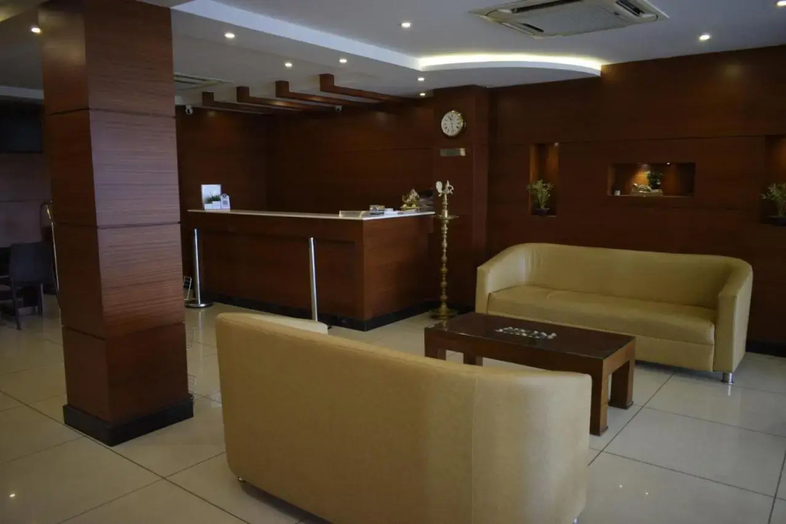 Hotel Golden Castle