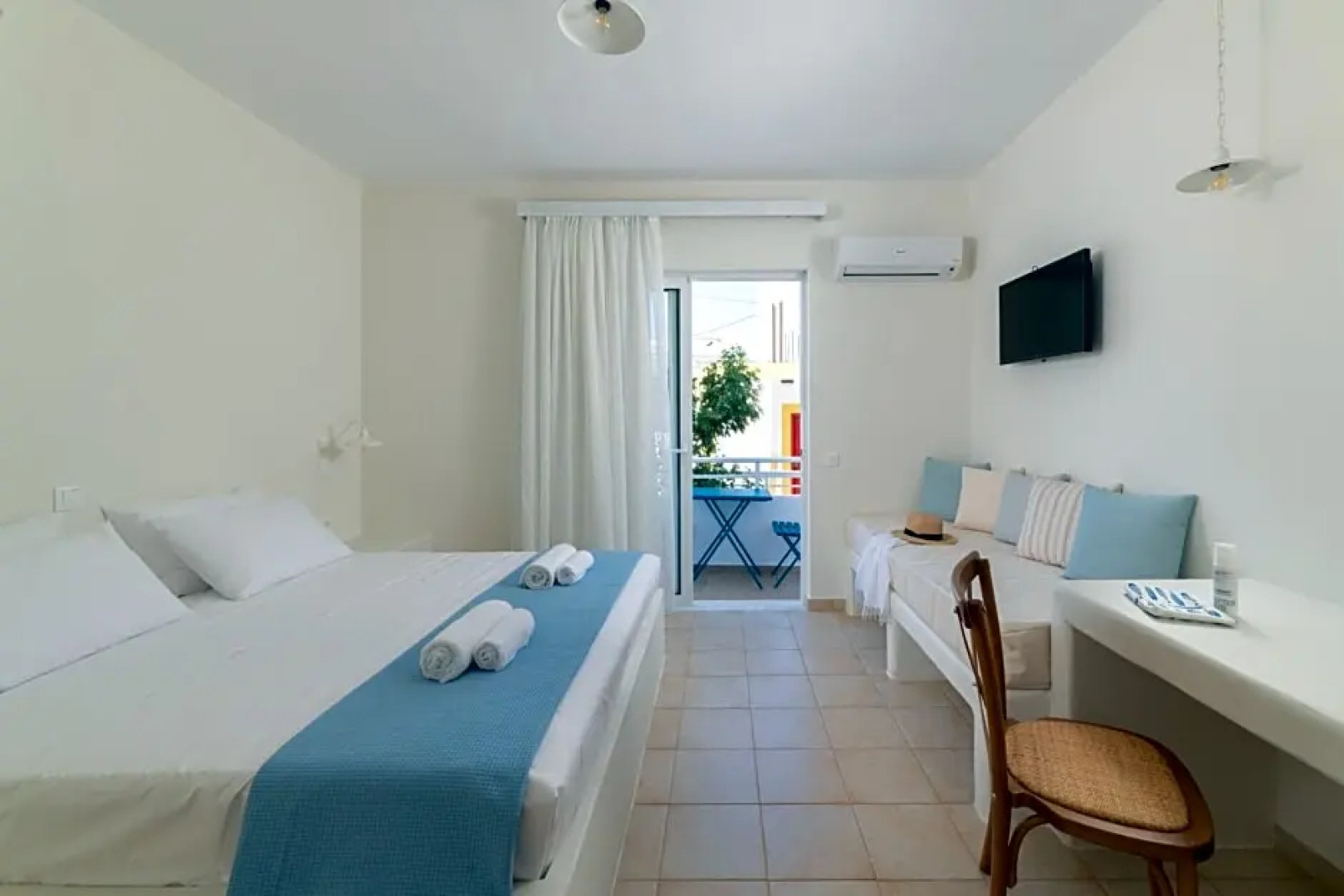 Stegna Akti Luxury Suites