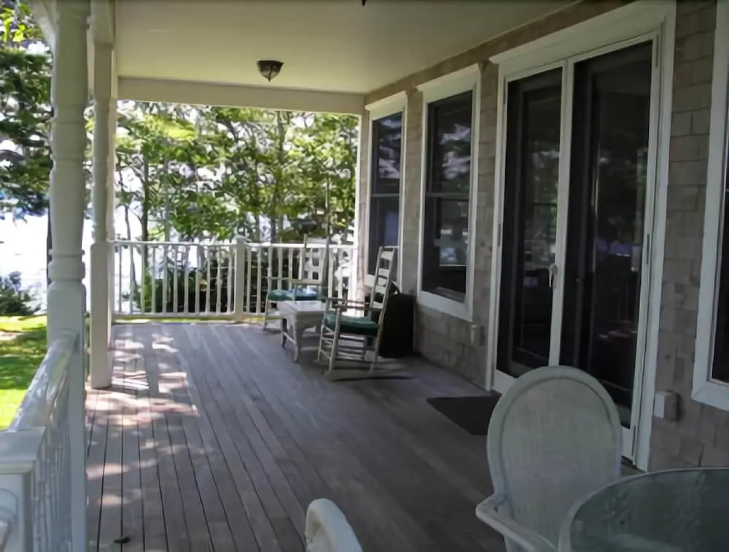 Edgewater Estate - Five Bedroom Home