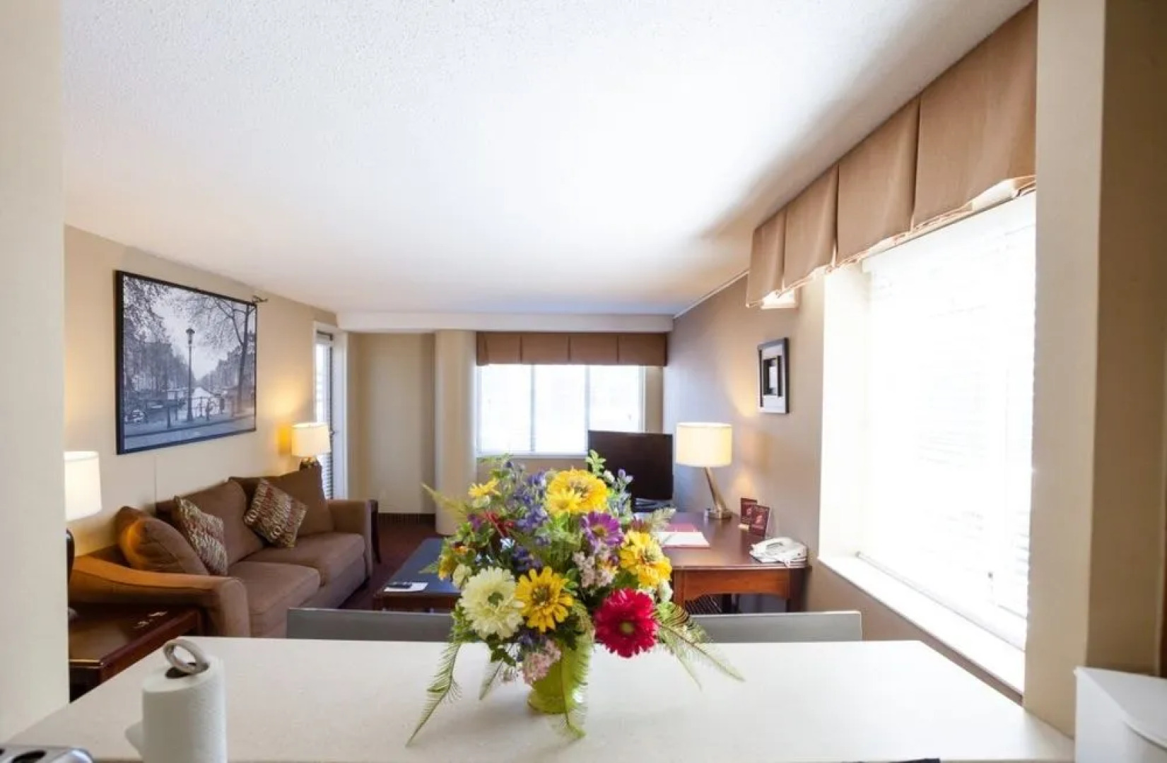 Garfield Suites Hotel