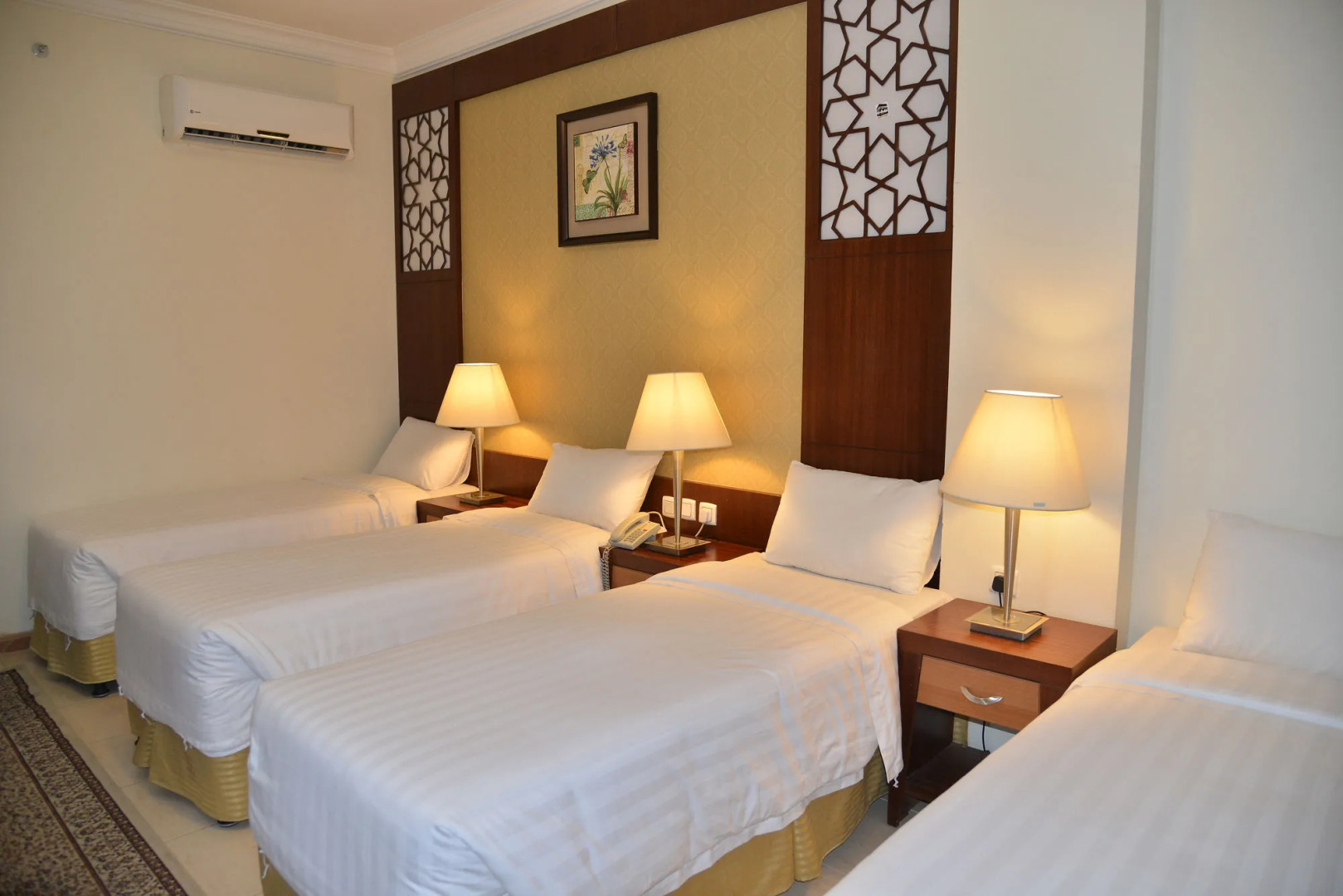 Dar Al Shohadaa Hotel