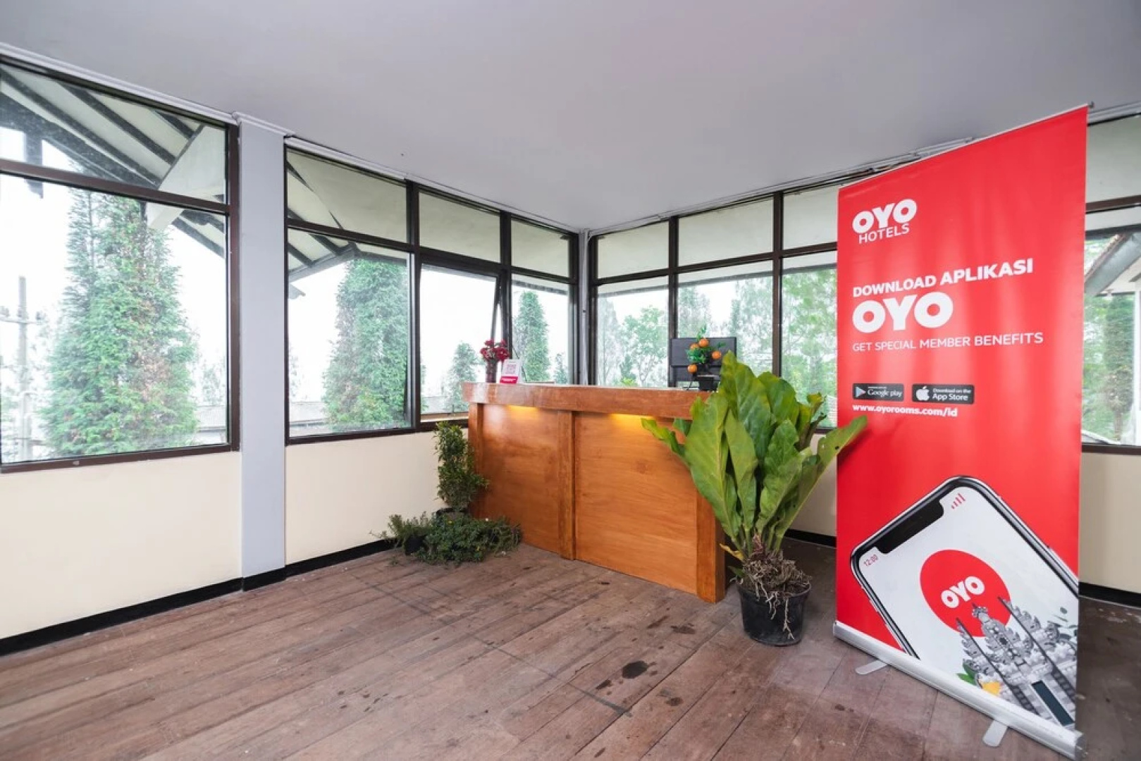 Intan Bromo Homestay by OYO Rooms