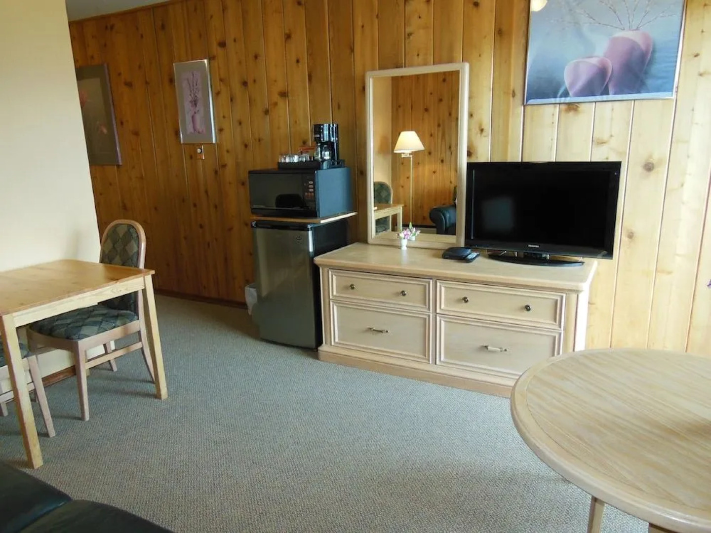 Rocky Mountain Springs Lodge