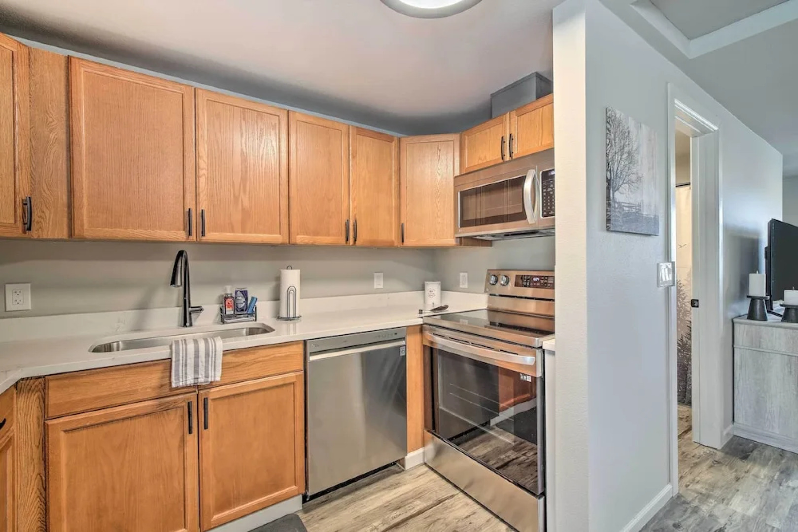 Bright Buckley Apartment in the Heart of Town