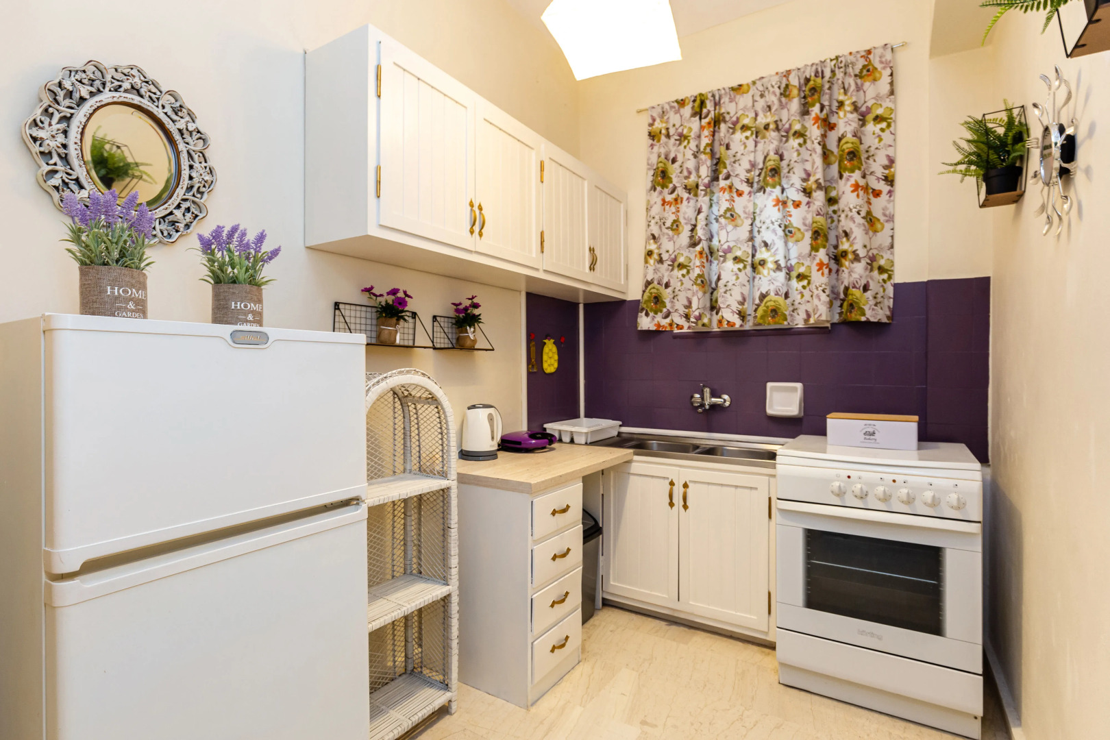 V.A. Boutique Apartments and Suites